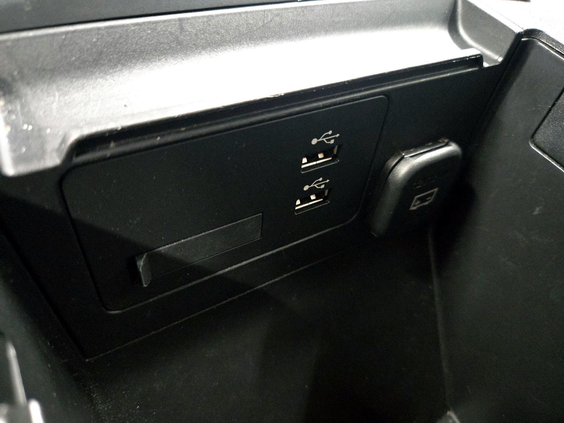 Thumbnail: 2023 Mazda Mazda3 - 18