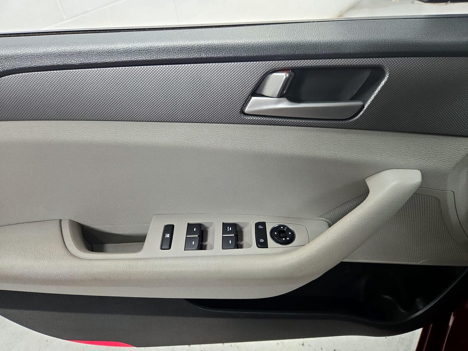 2016 Hyundai Sonata SE - Photo 13