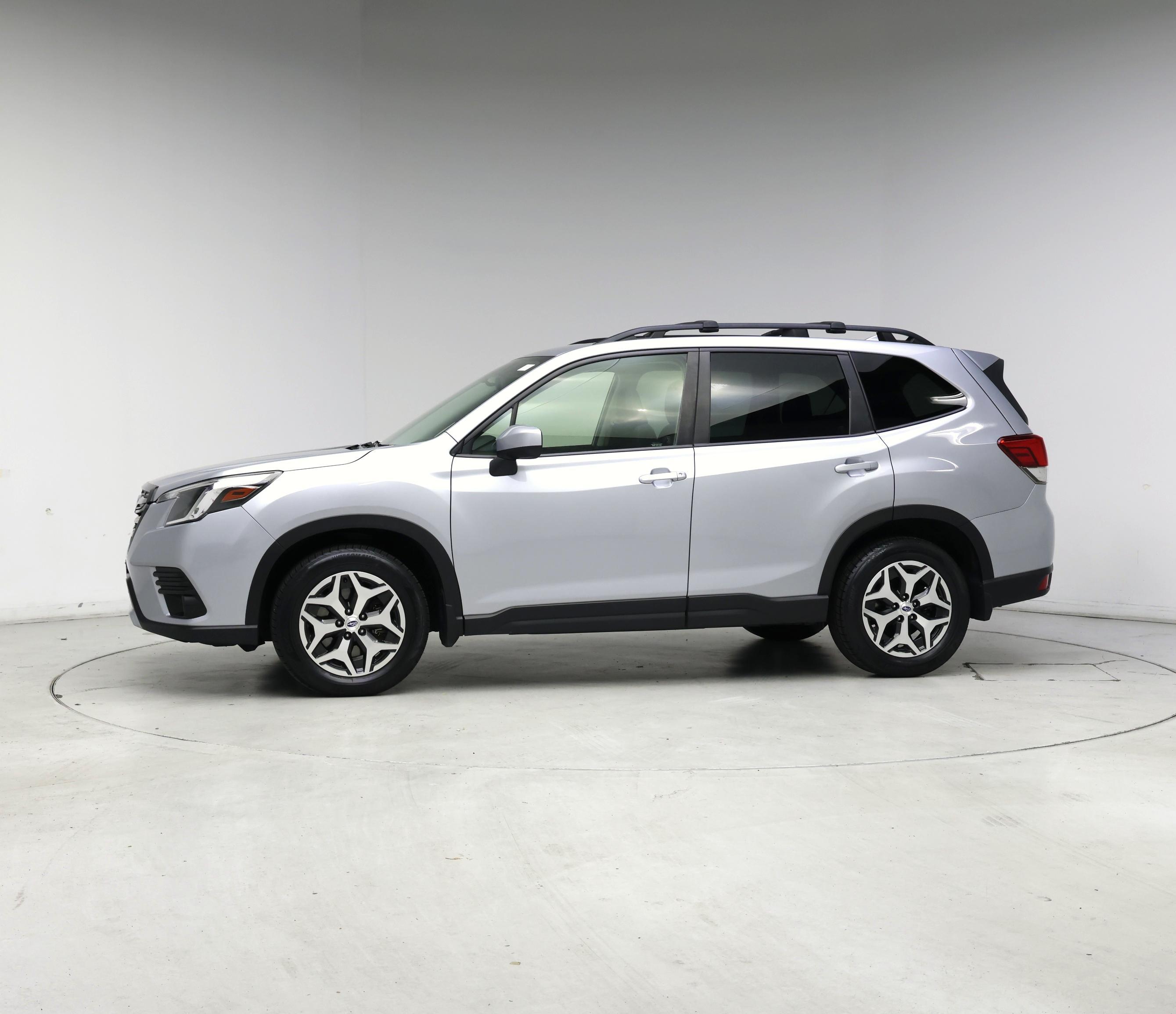 Thumbnail: 2022 Subaru Forester - 3