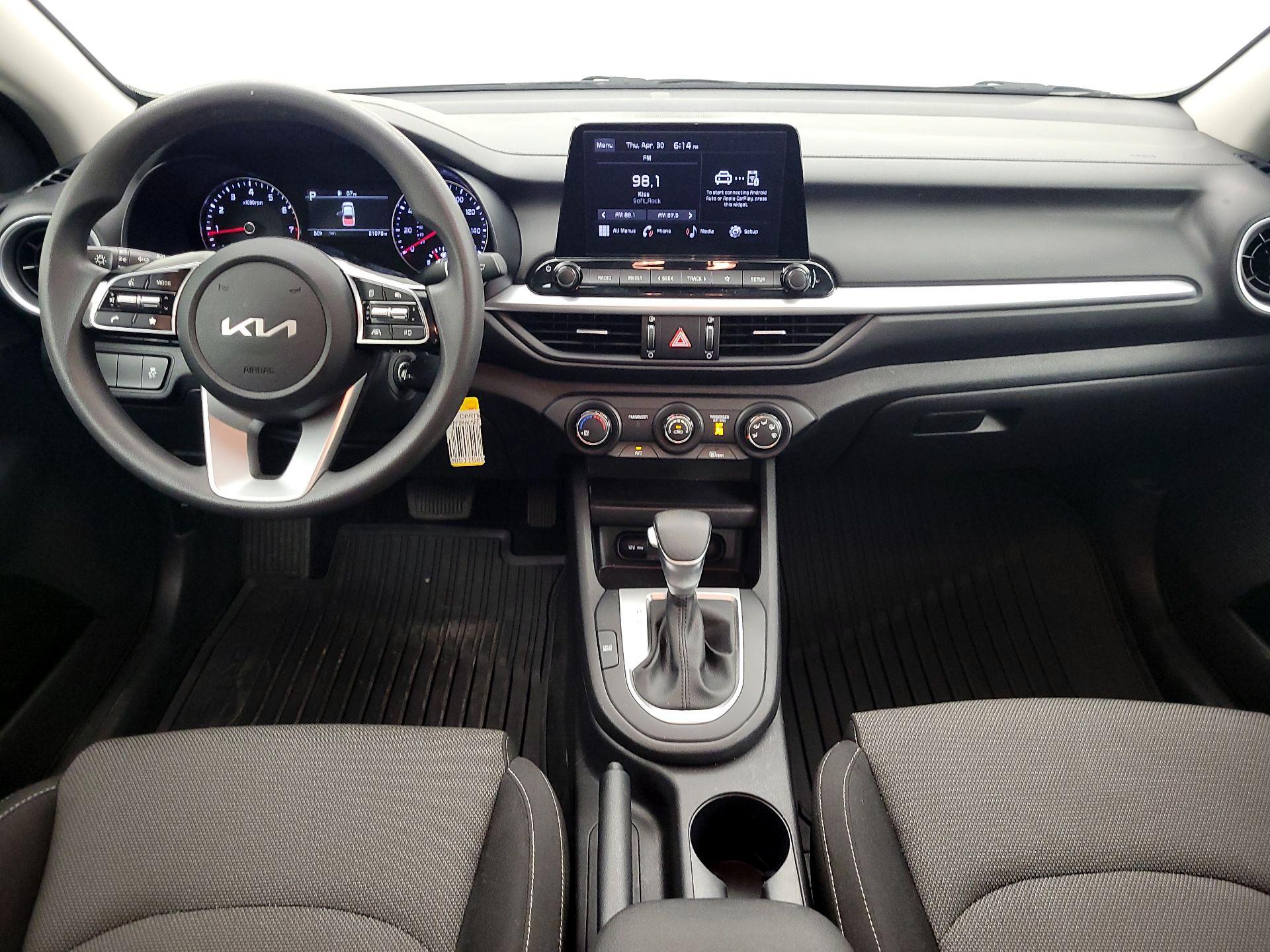 Thumbnail: 2024 Kia Forte - 9