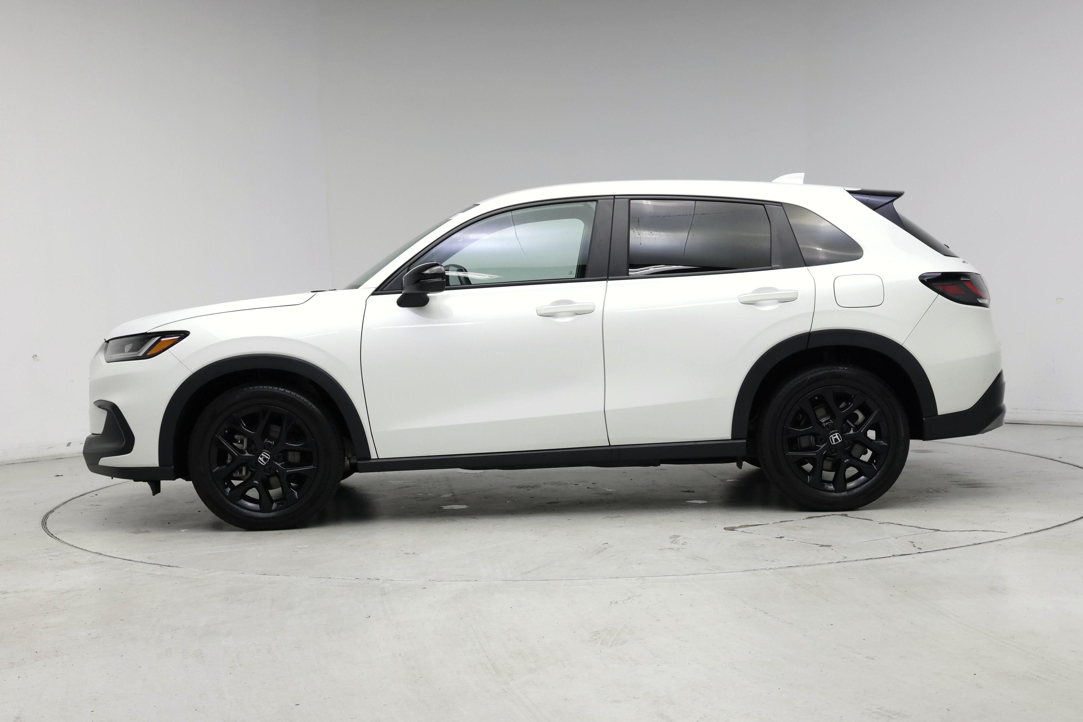 Thumbnail: 2023 Honda HR-V - 3