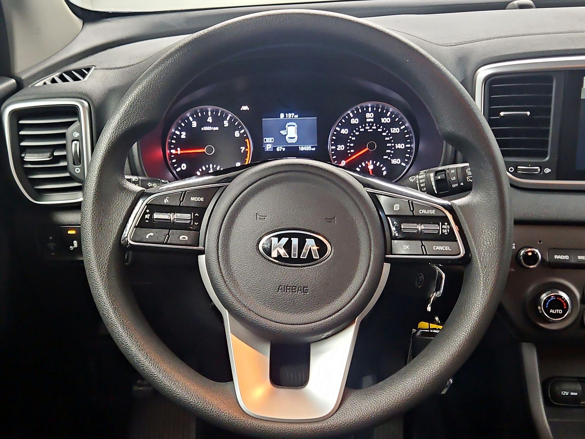 Thumbnail: 2021 Kia Sportage - 10
