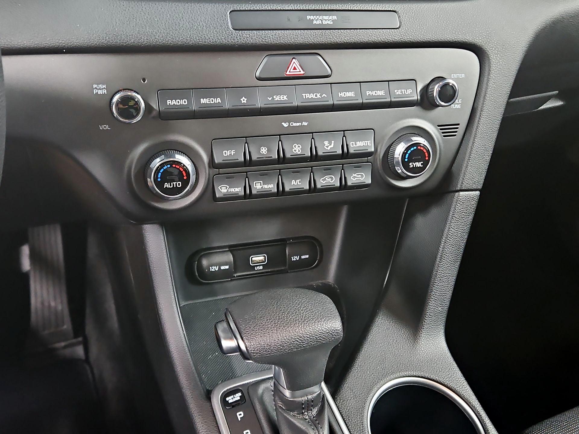 Thumbnail: 2021 Kia Sportage - 18