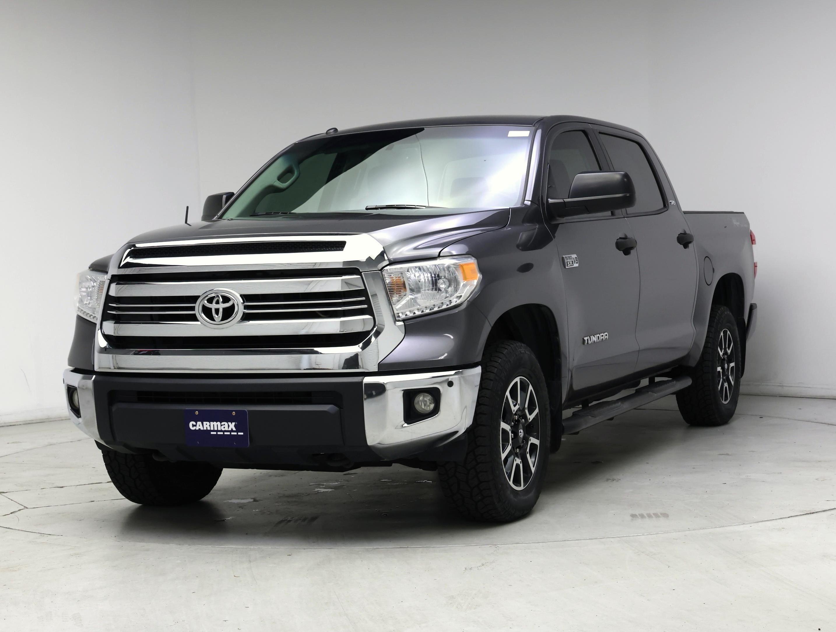 Thumbnail: 2017 Toyota Tundra - 4