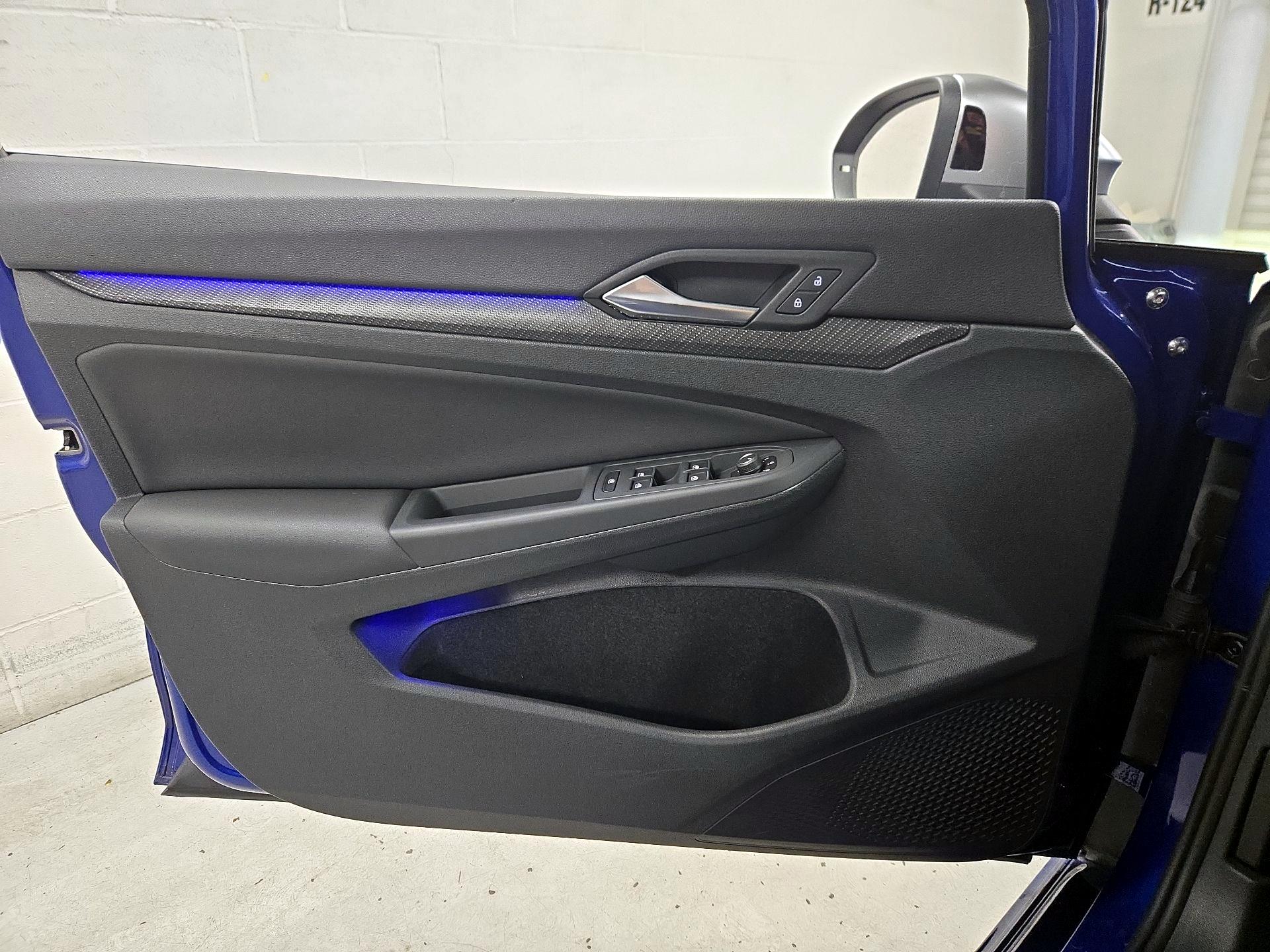 Thumbnail: 2024 Volkswagen Golf - 12