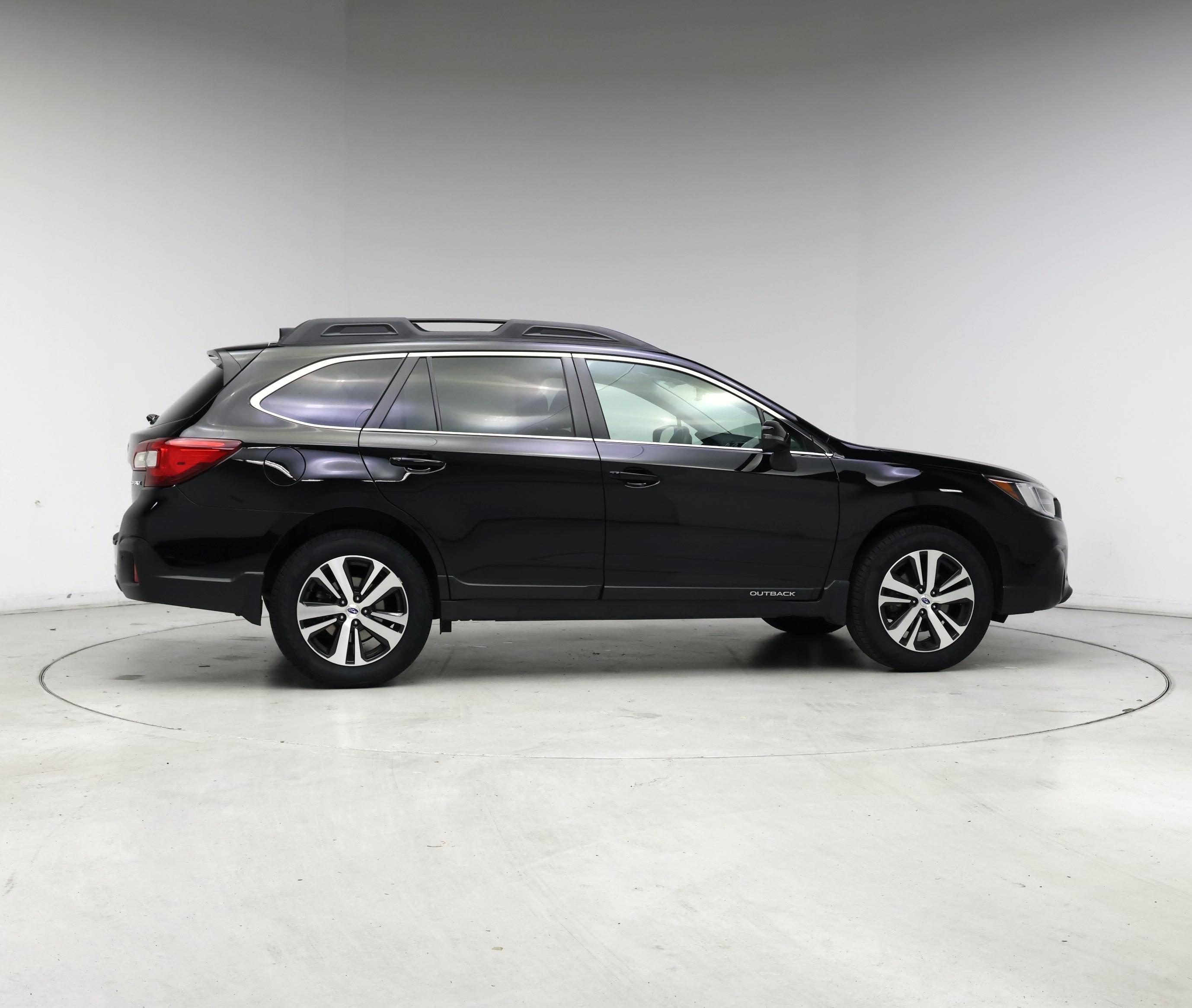 Thumbnail: 2018 Subaru Outback - 7