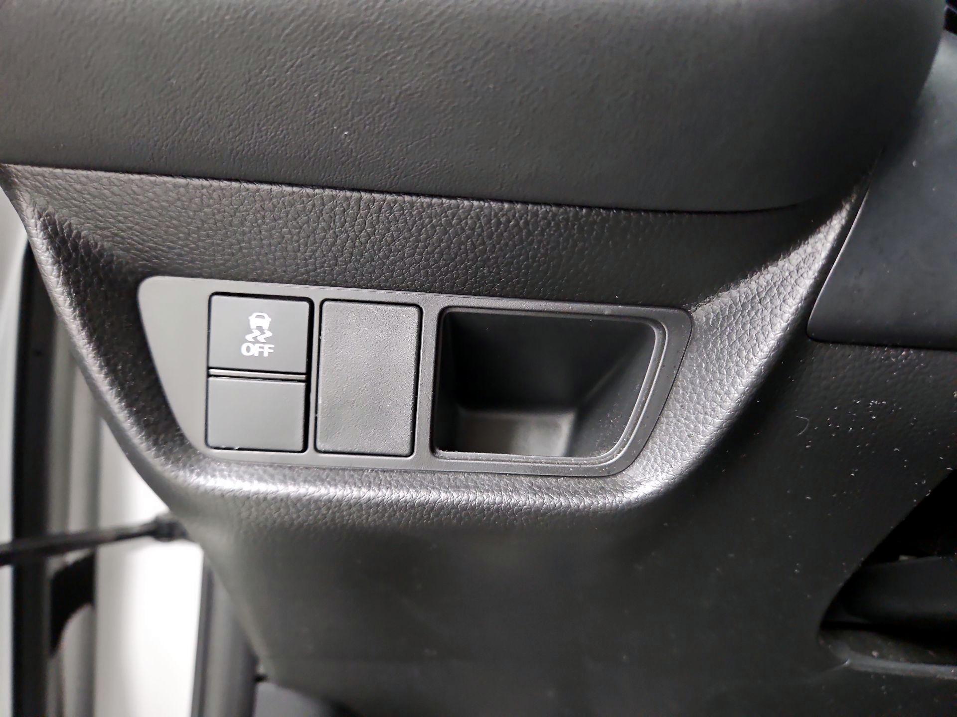Thumbnail: 2025 Honda HR-V - 13