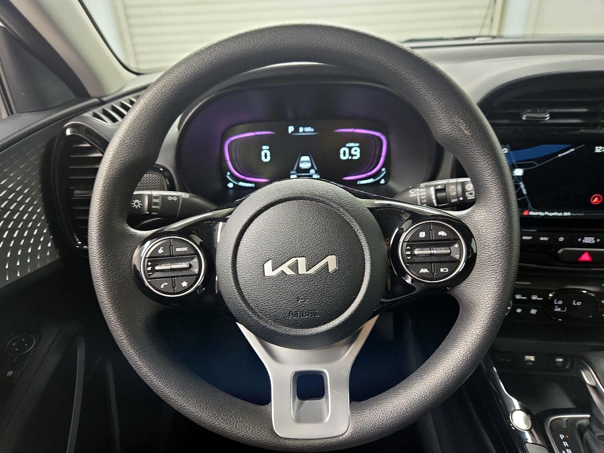 Thumbnail: 2023 Kia Soul - 10