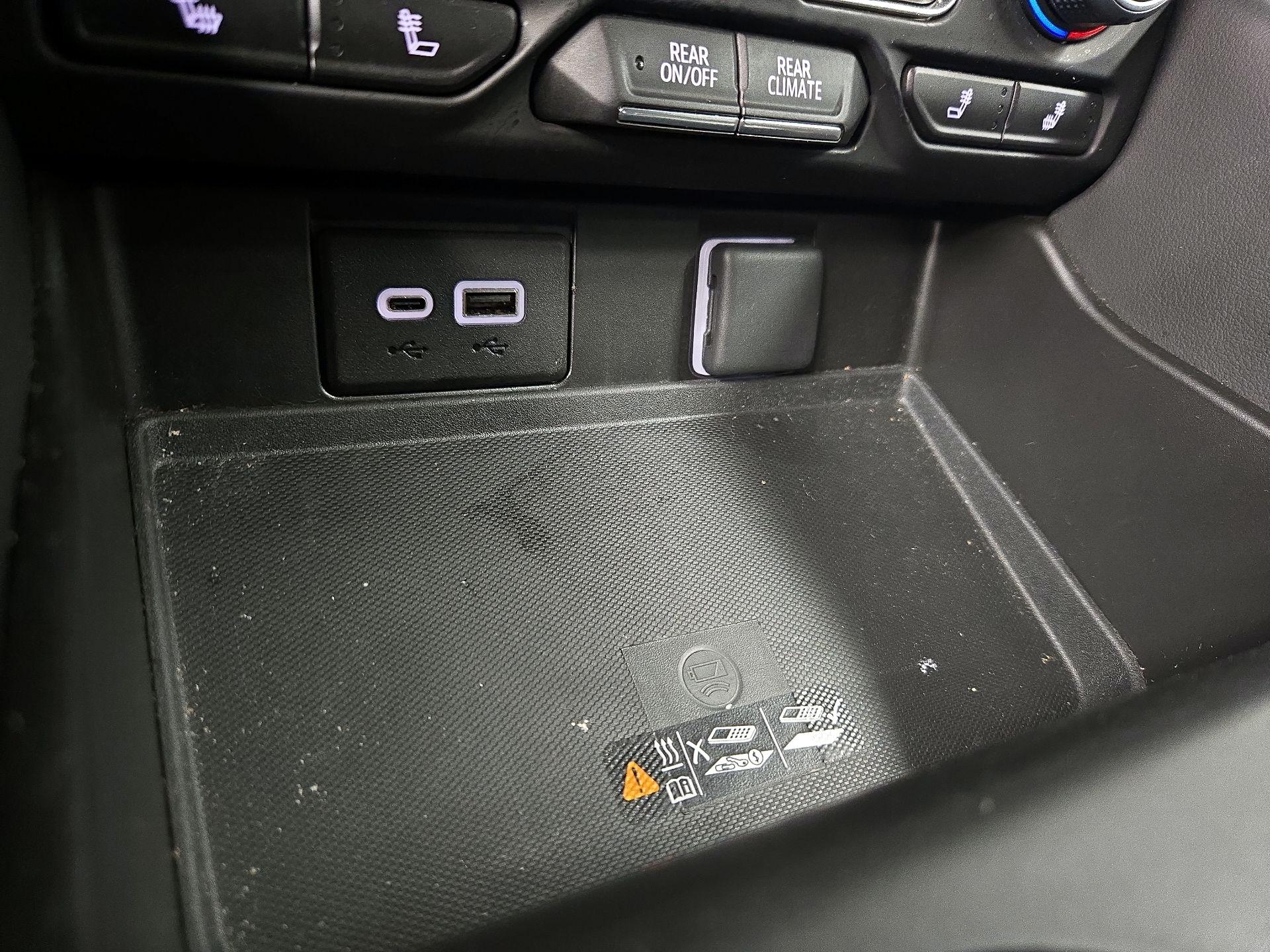 Thumbnail: 2023 Chevrolet Tahoe - 19