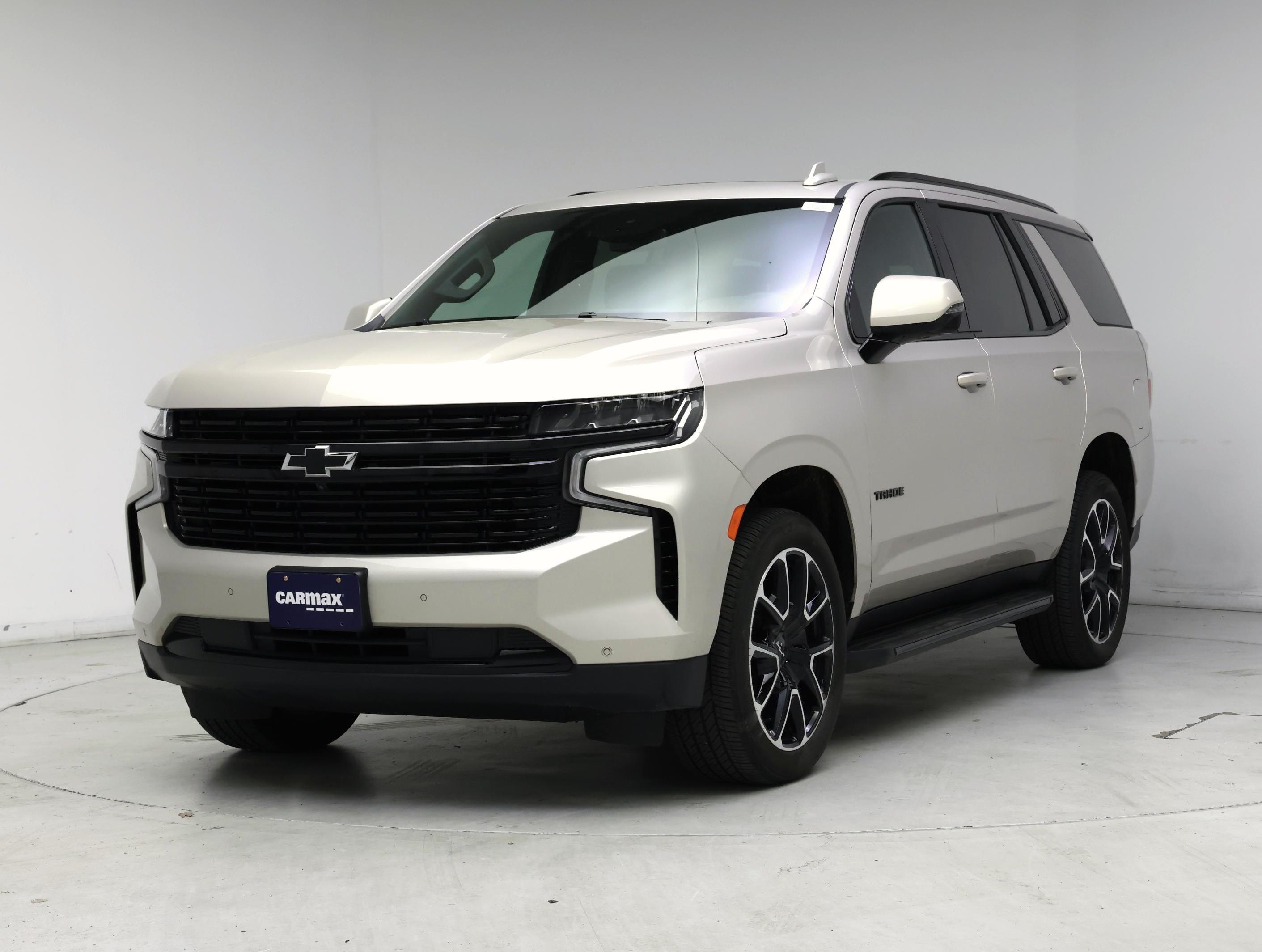 Thumbnail: 2023 Chevrolet Tahoe - 4