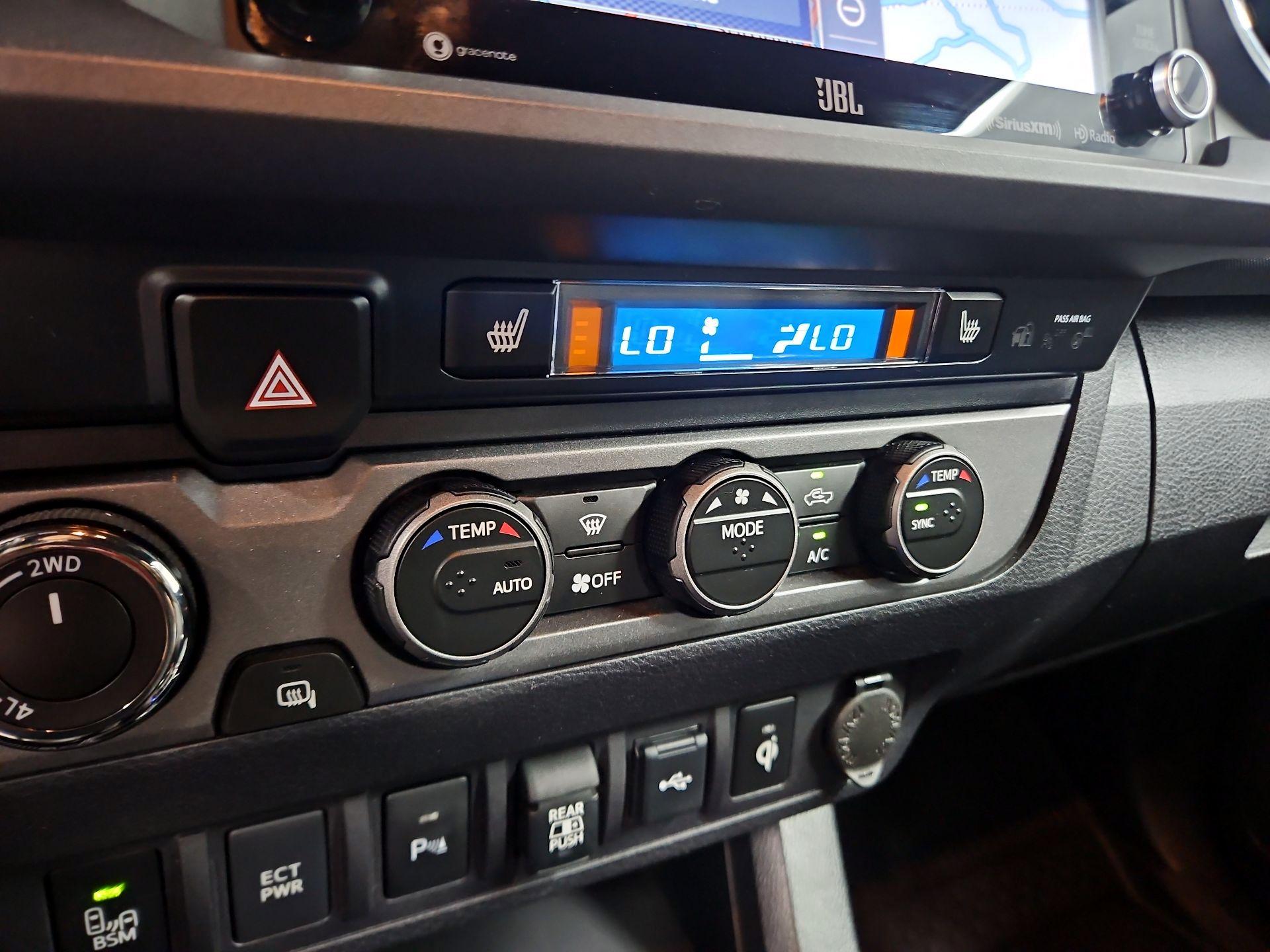 Thumbnail: 2020 Toyota Tacoma - 17