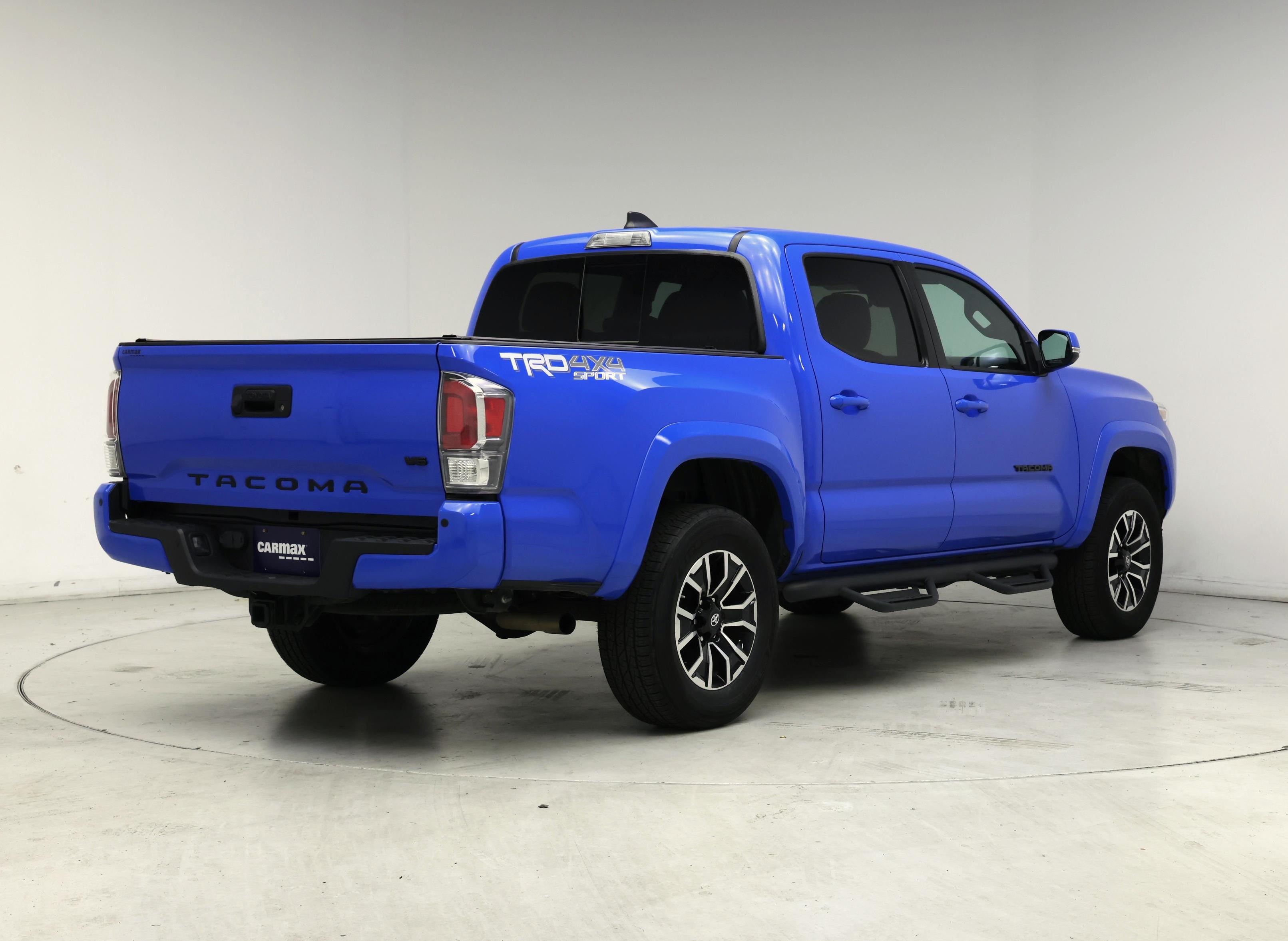 Thumbnail: 2020 Toyota Tacoma - 8