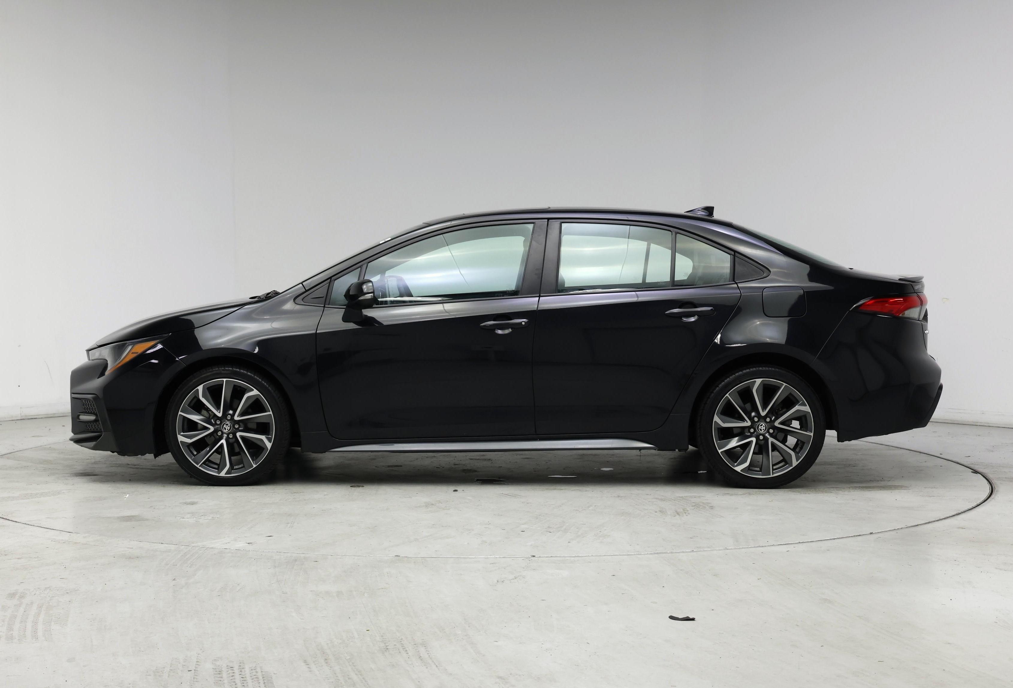 Thumbnail: 2022 Toyota Corolla - 3