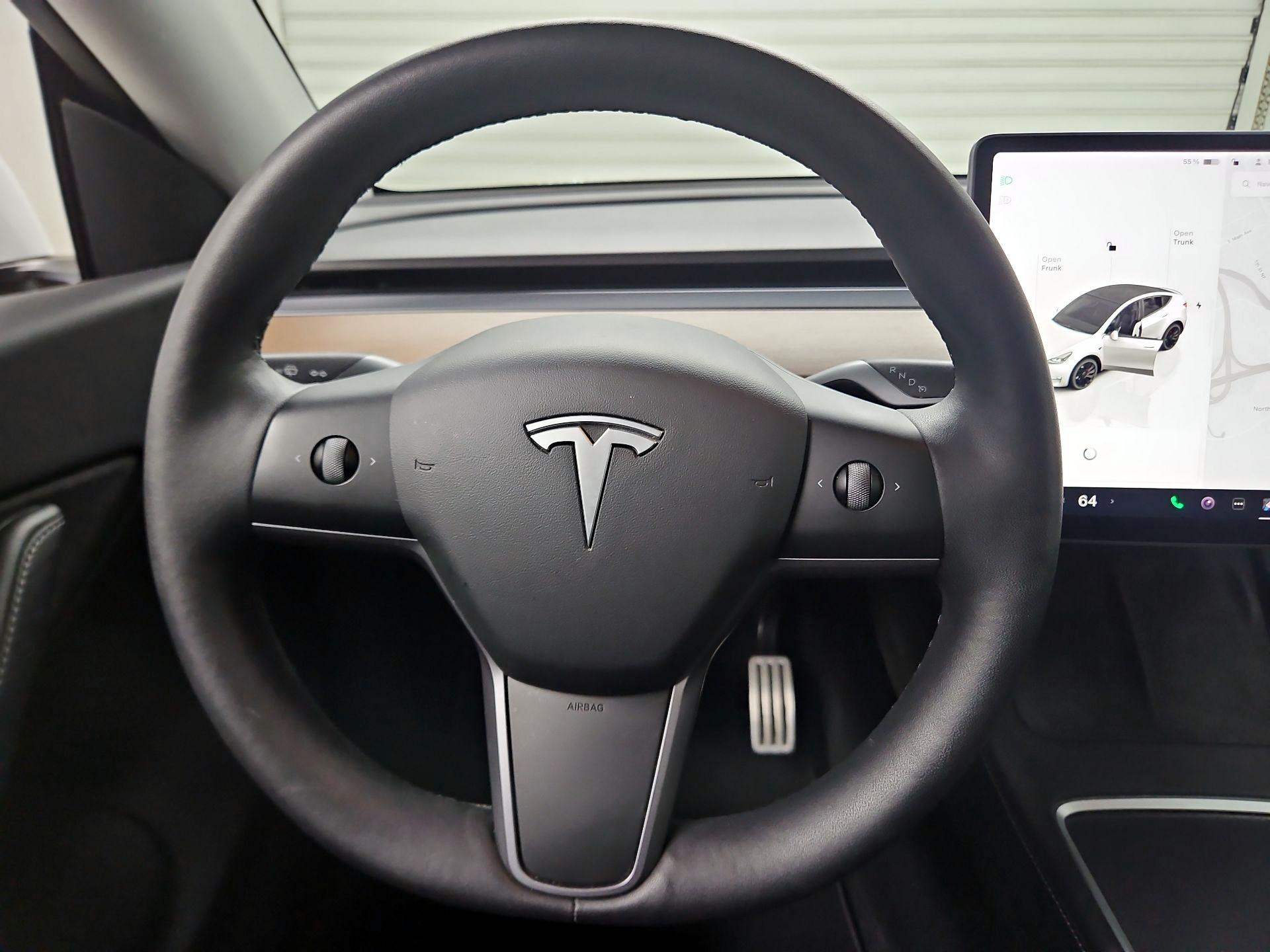 Thumbnail: 2022 Tesla Model Y - 10