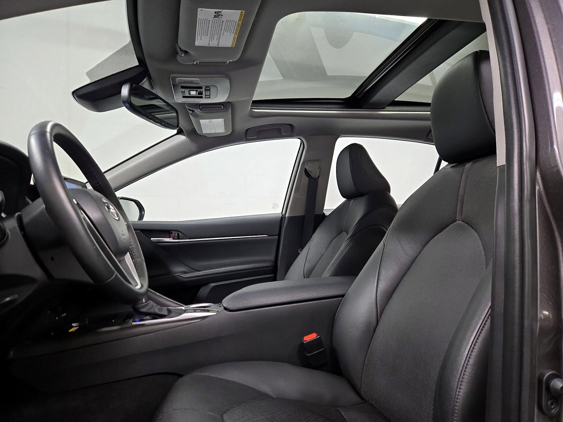 Thumbnail: 2023 Toyota Camry - 20