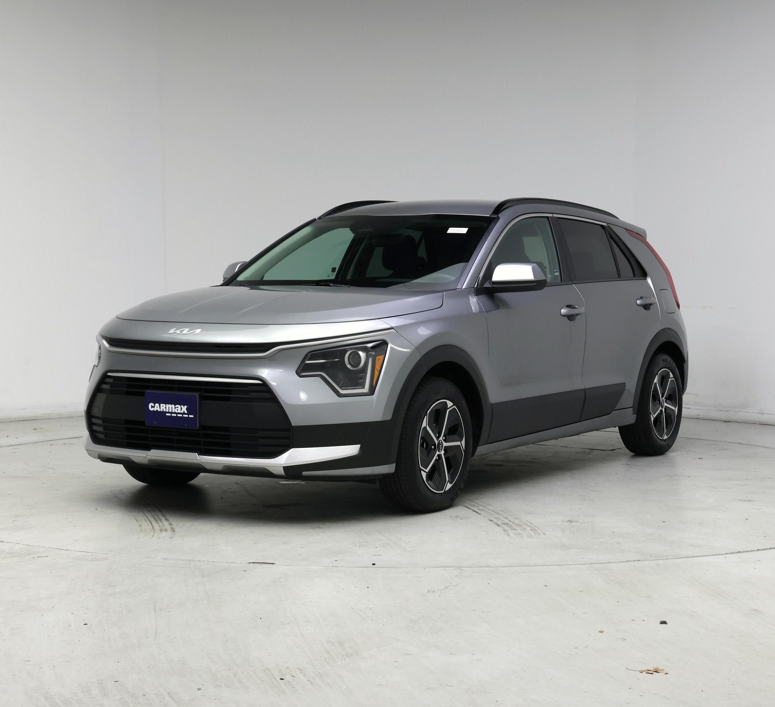 Thumbnail: 2024 Kia Niro - 4