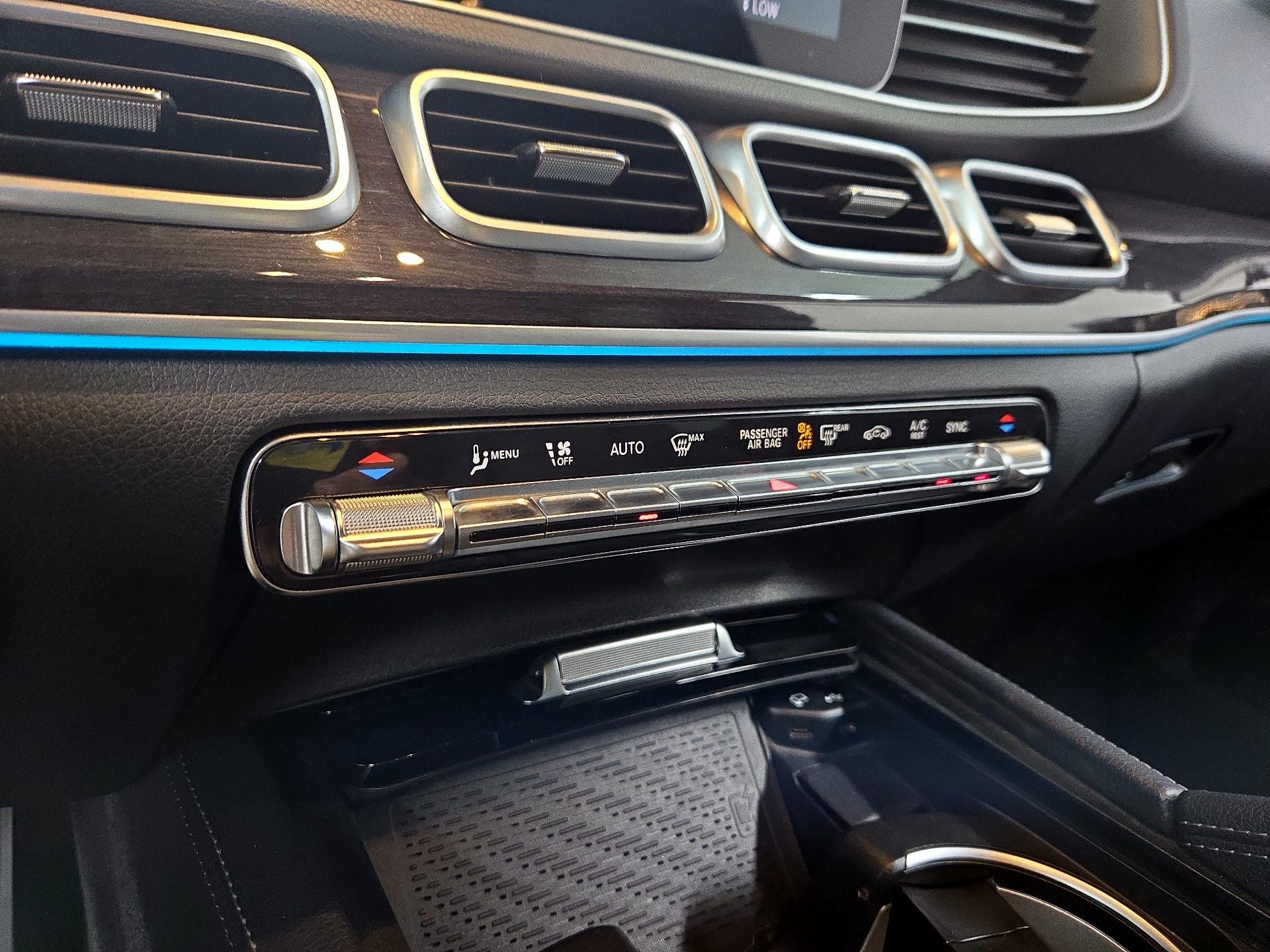 Thumbnail: 2021 Mercedes-Benz GLE - 17
