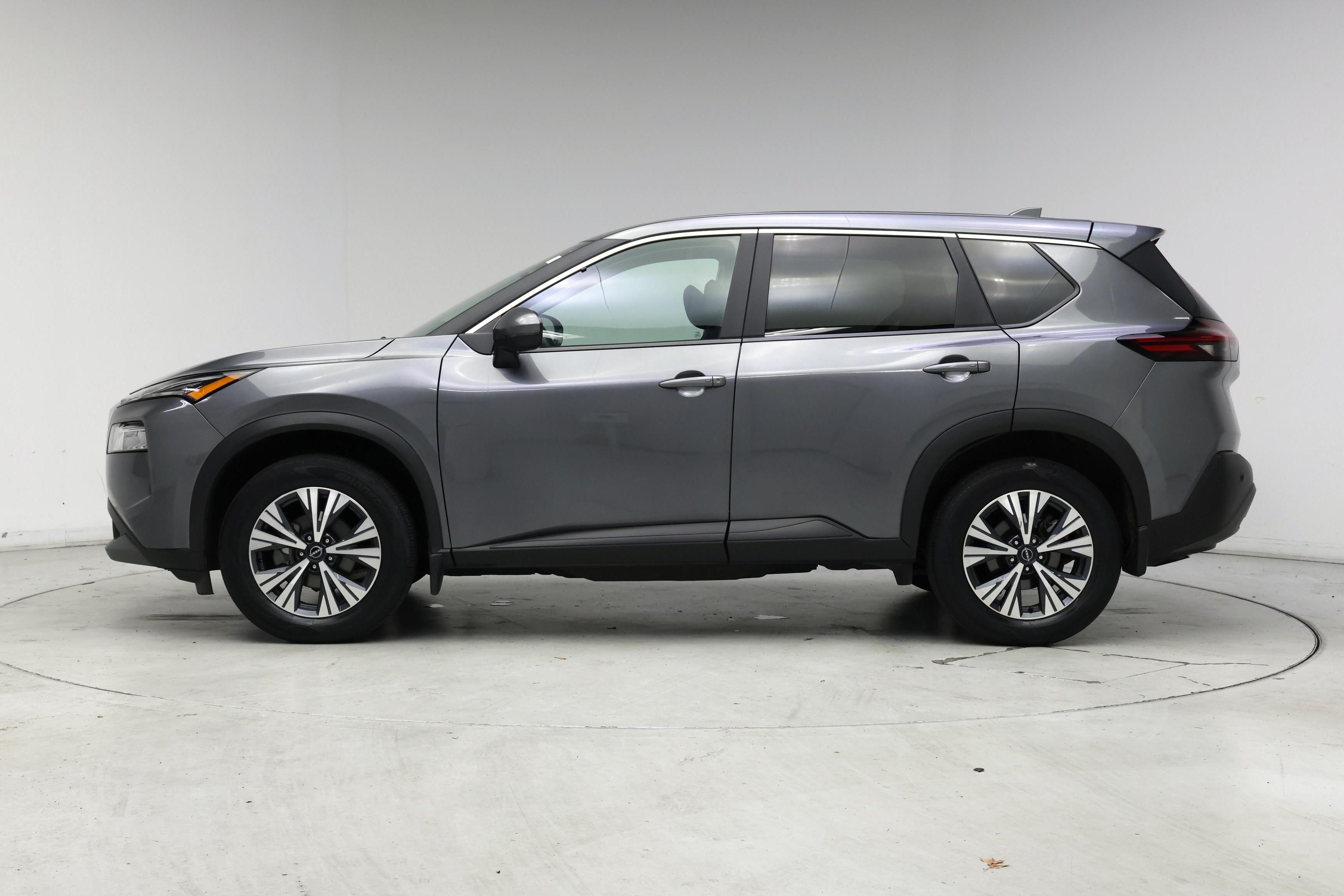 Thumbnail: 2022 Nissan Rogue - 3