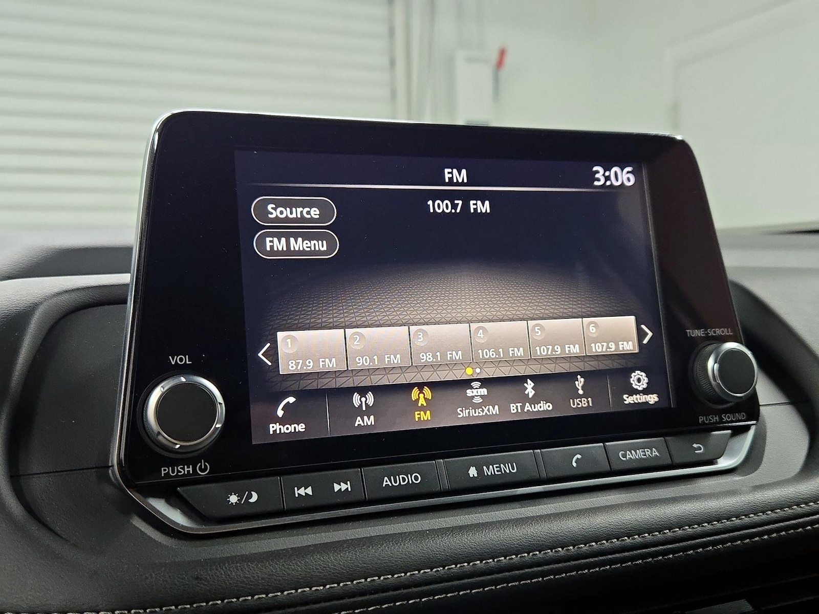 2024 Nissan Rogue S - Photo 16