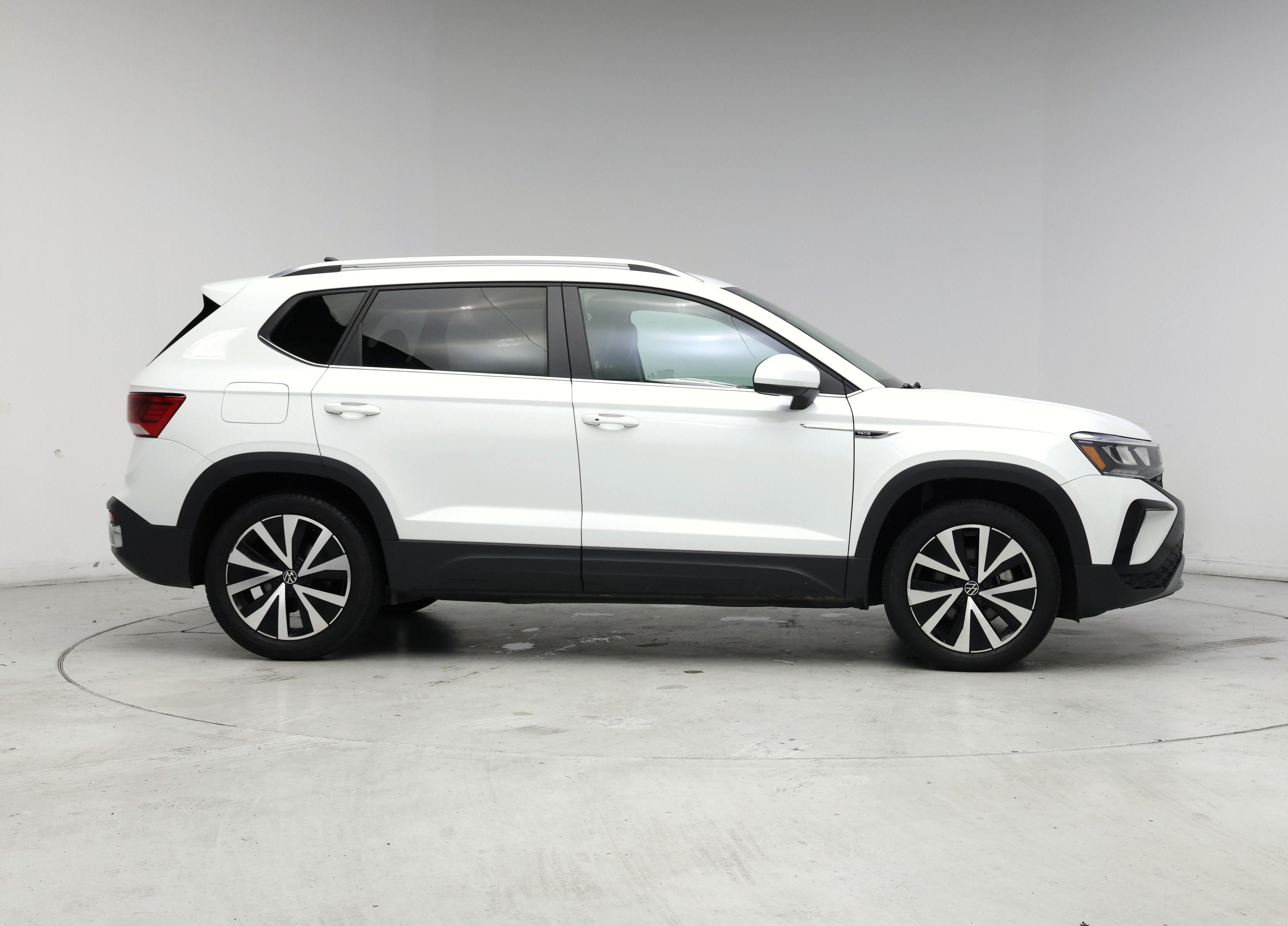 Thumbnail: 2022 Volkswagen Taos - 7