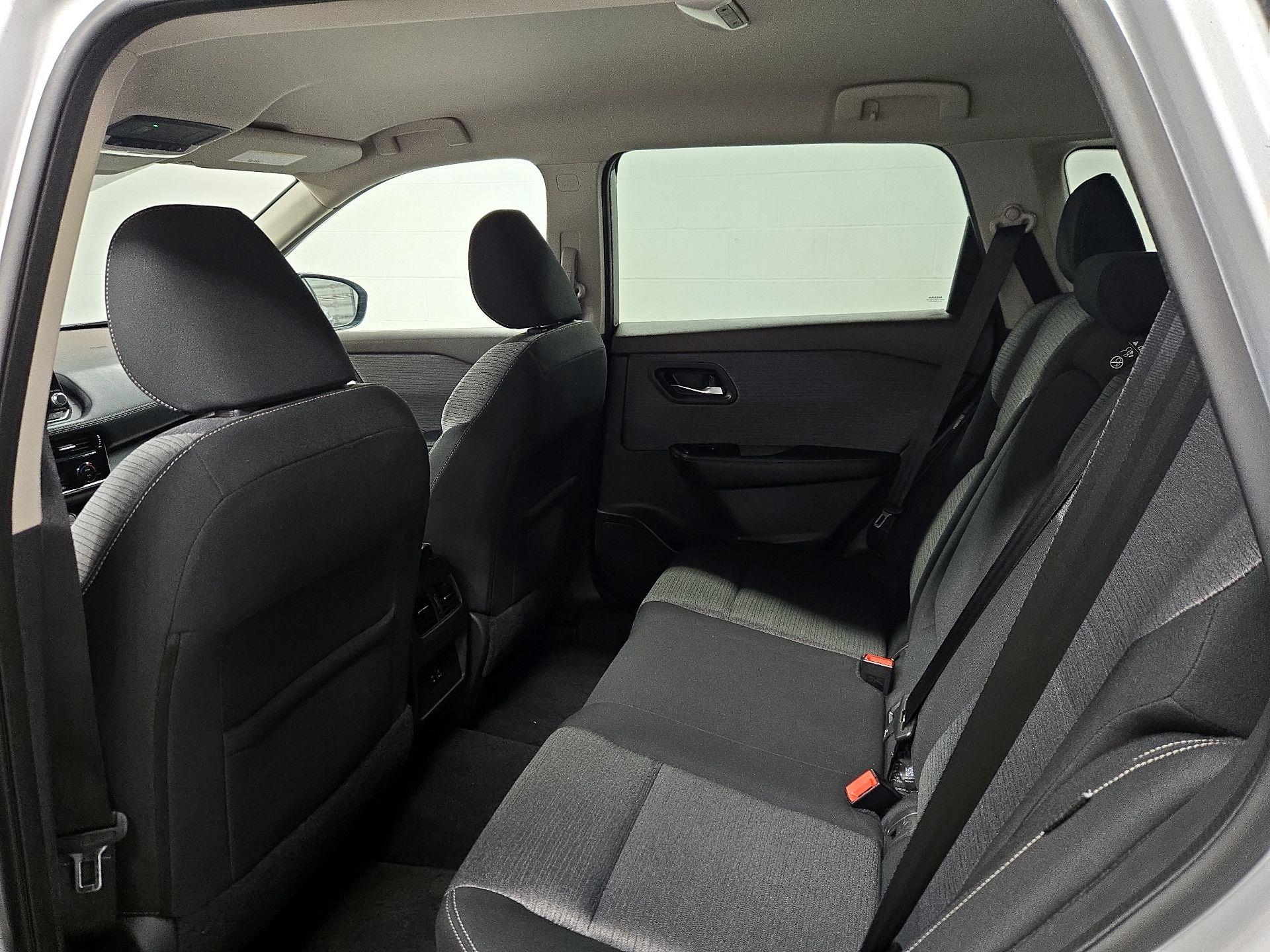 Thumbnail: 2021 Nissan Rogue - 19