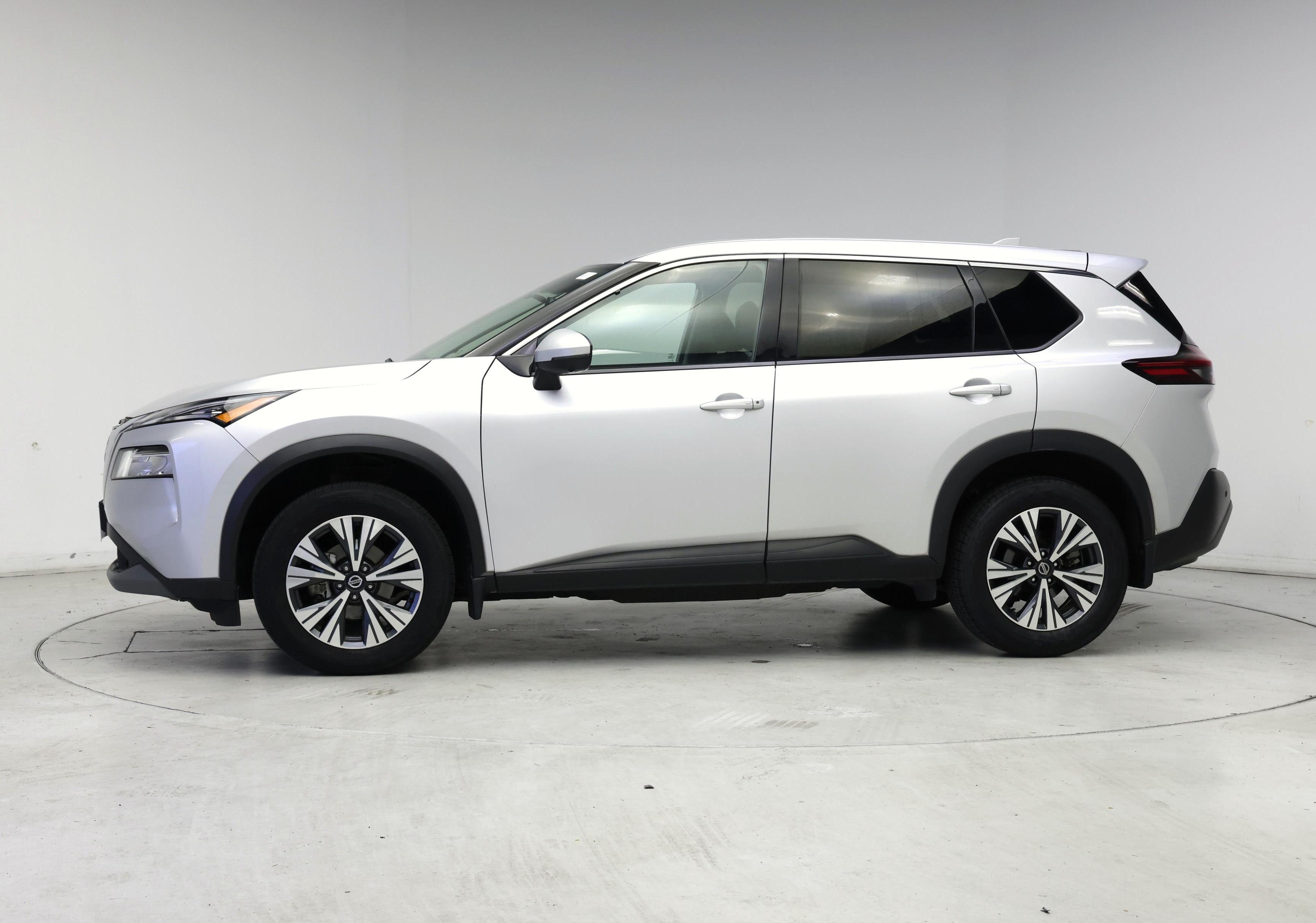 Thumbnail: 2021 Nissan Rogue - 3