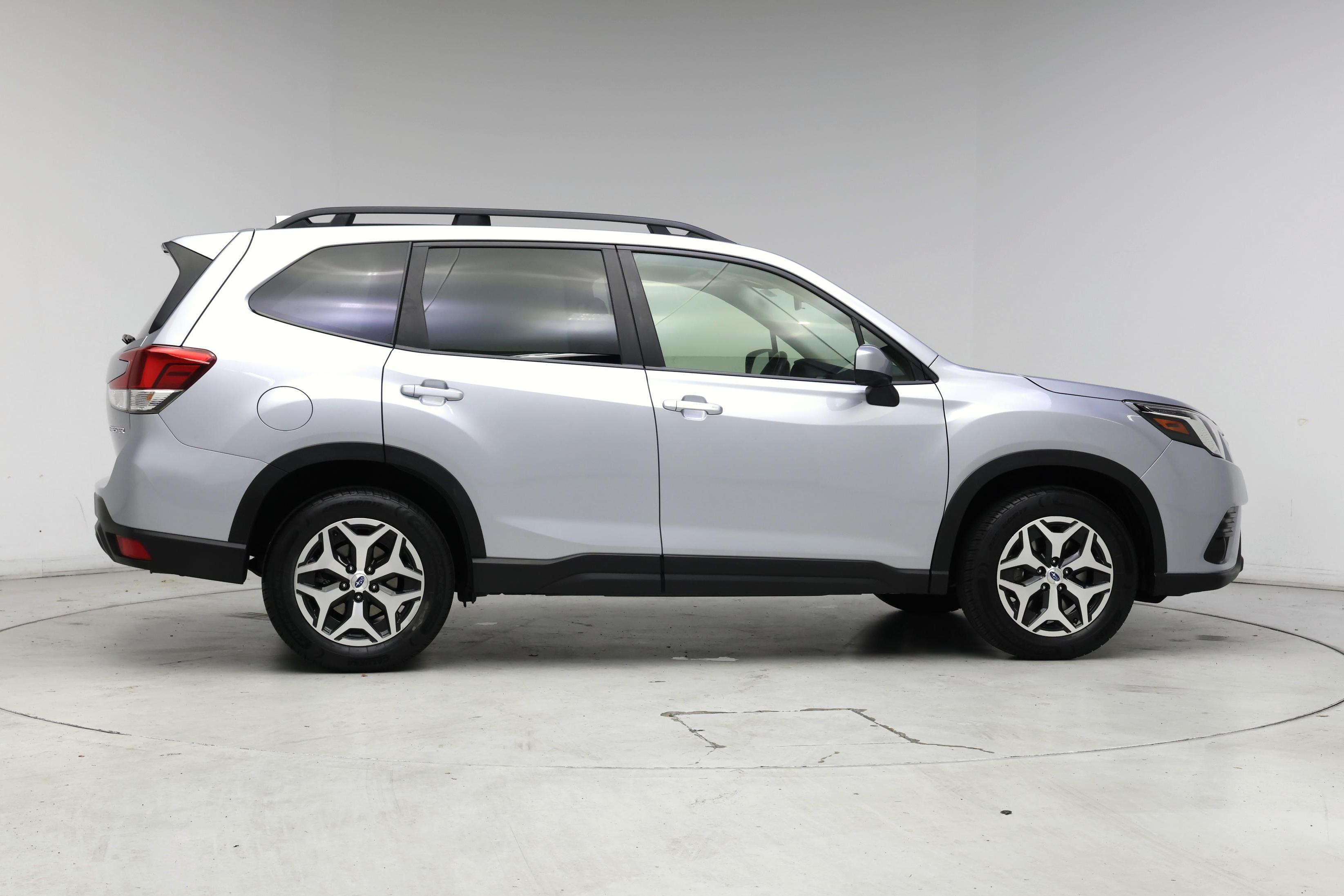Thumbnail: 2022 Subaru Forester - 7