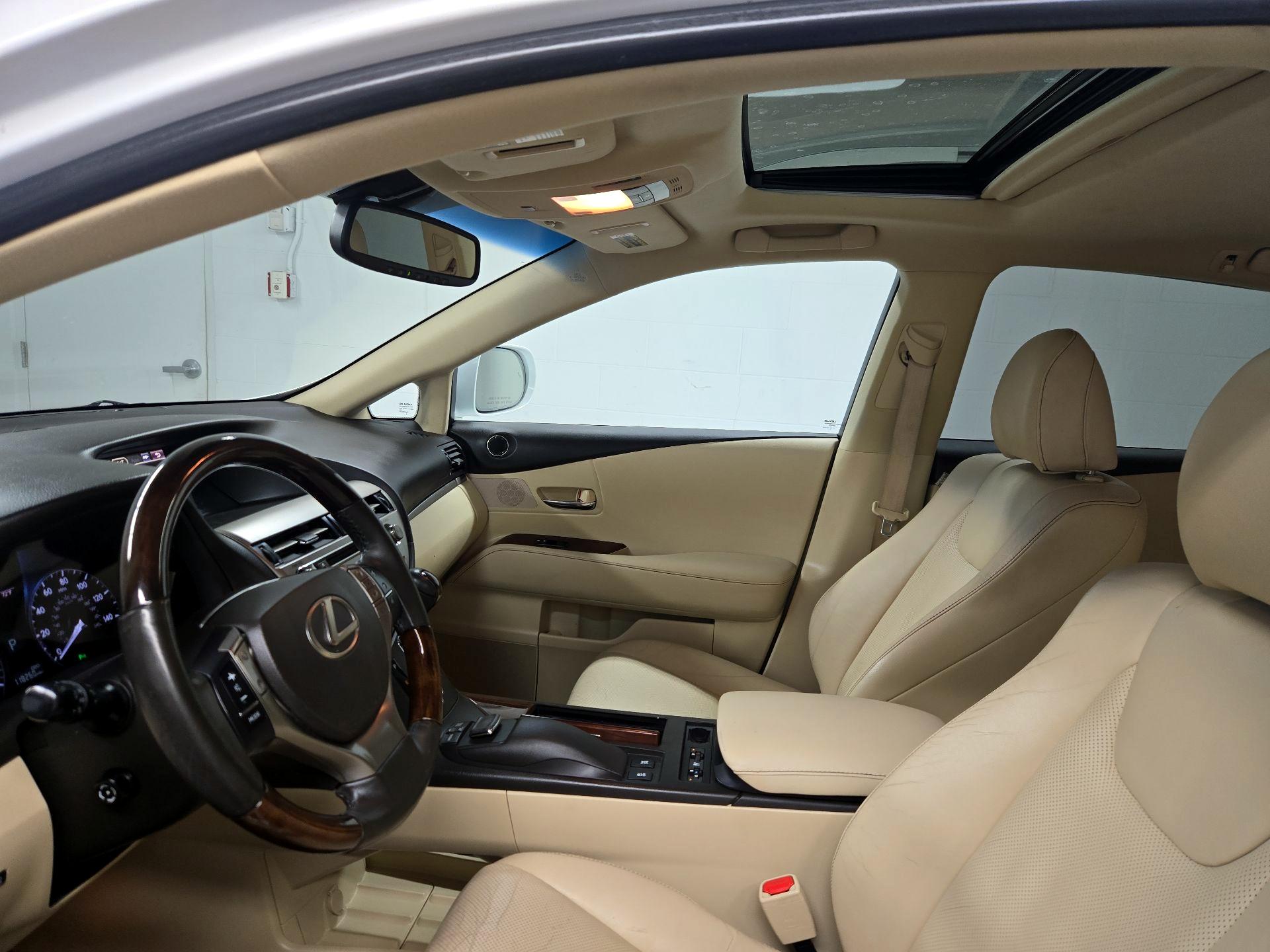Thumbnail: 2015 Lexus RX - 20