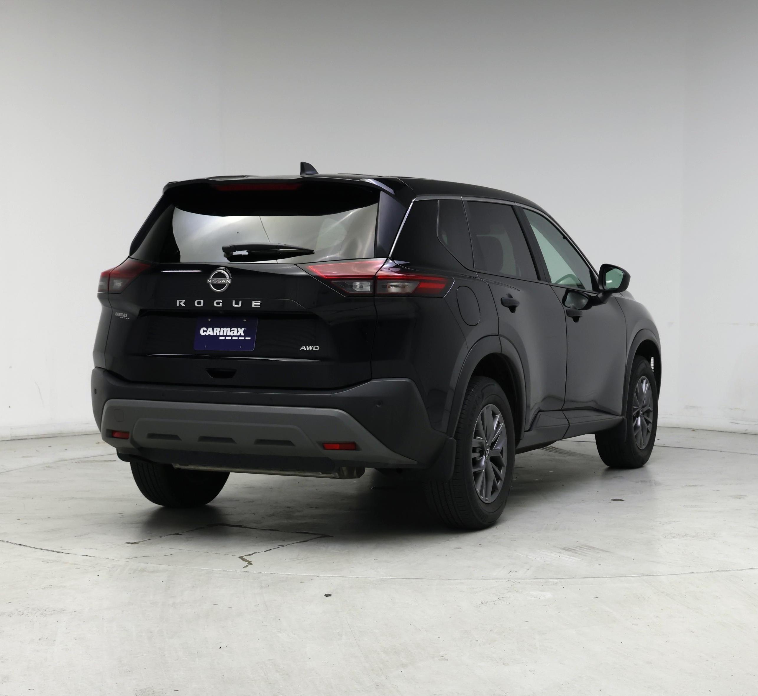 Thumbnail: 2023 Nissan Rogue - 8