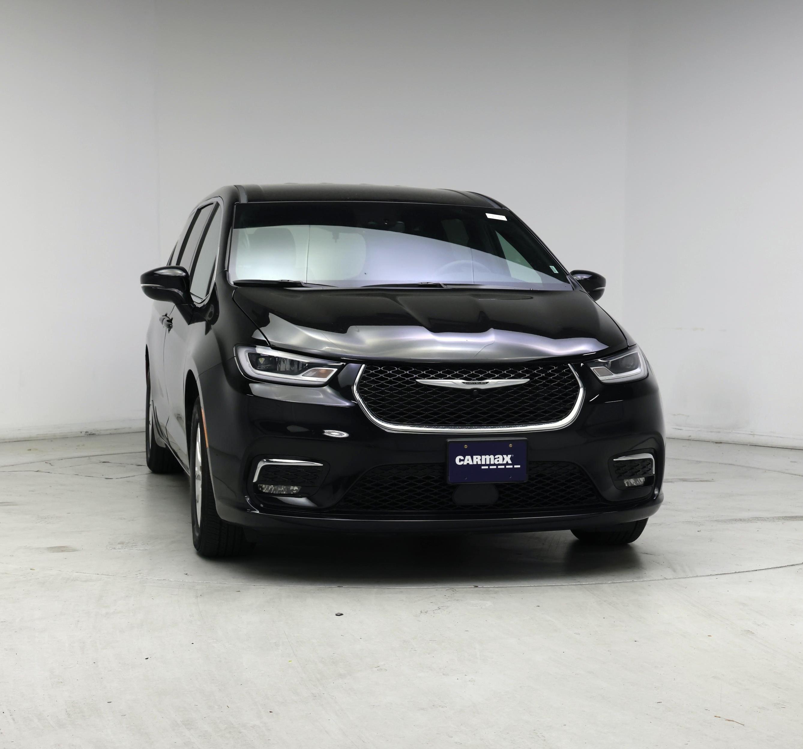 Thumbnail: 2025 Chrysler Pacifica - 5