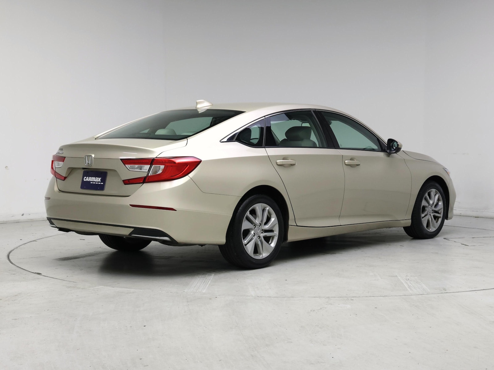 2020 Honda Accord LX - Photo 9