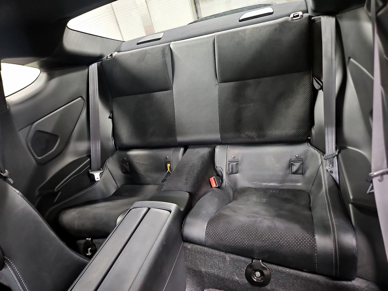 2024 Toyota GR86 Premium - Photo 20