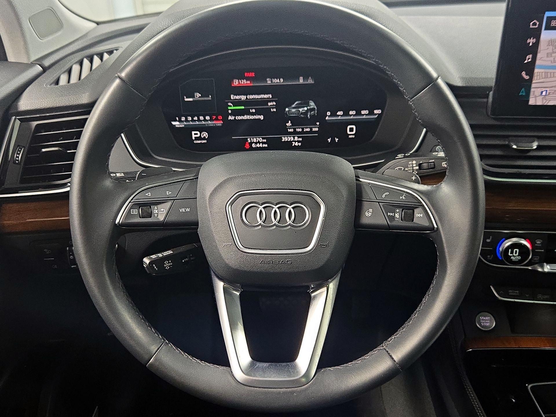 Thumbnail: 2023 Audi Q5 - 10