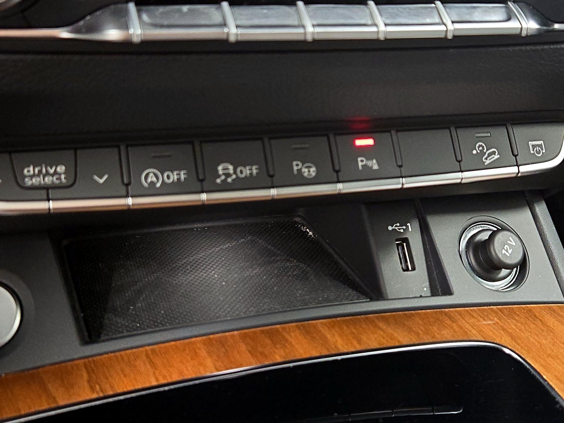 Thumbnail: 2023 Audi Q5 - 19