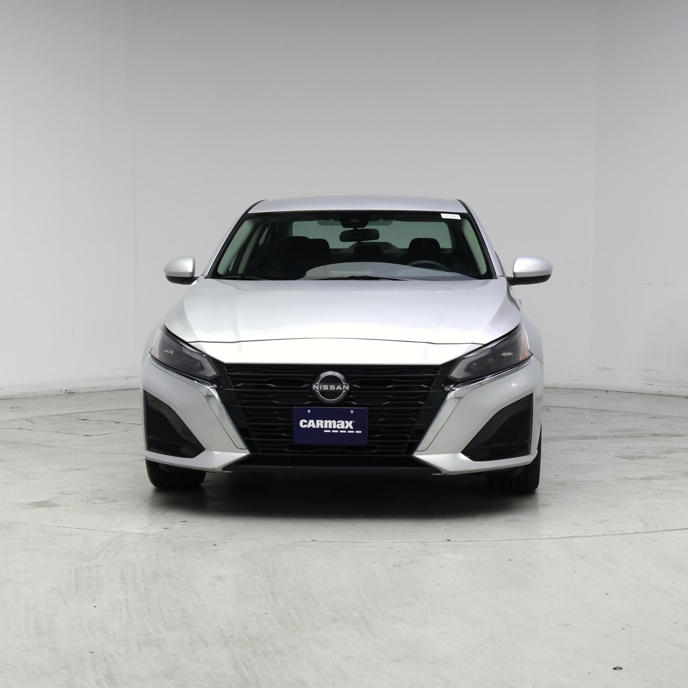 Thumbnail: 2023 Nissan Altima - 5