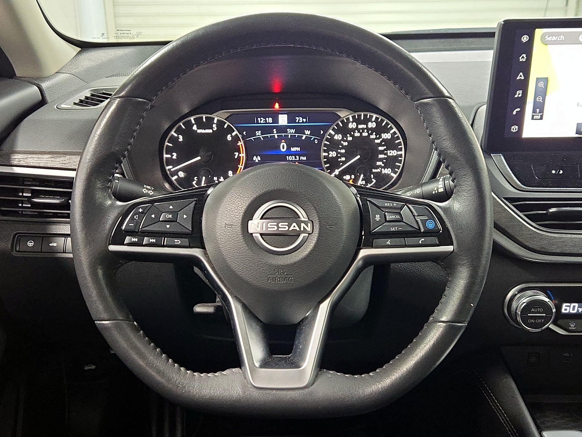 Thumbnail: 2023 Nissan Altima - 10