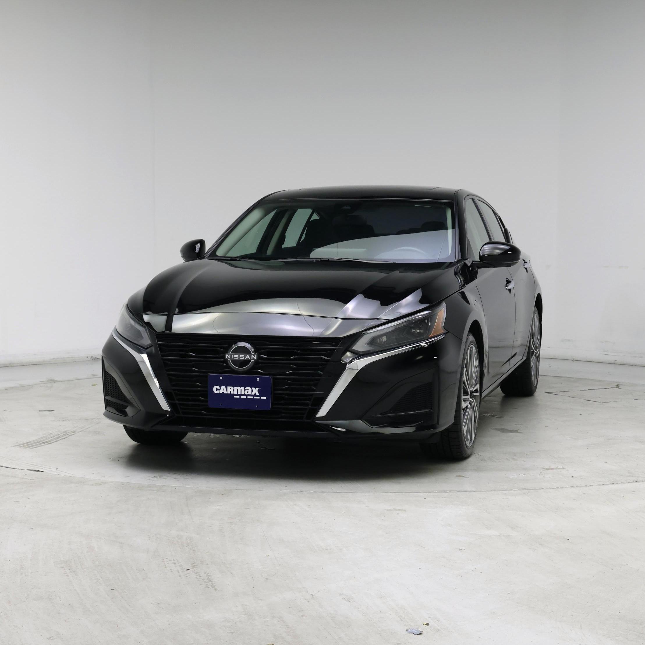 Thumbnail: 2023 Nissan Altima - 4