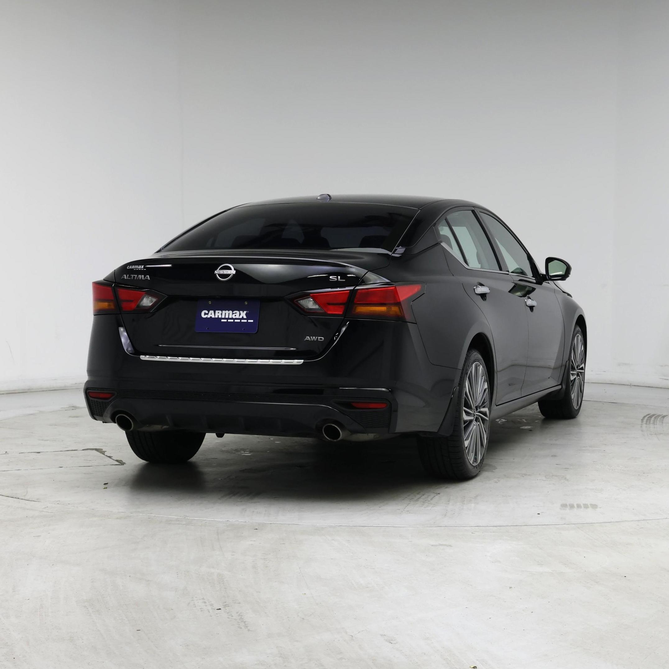 Thumbnail: 2023 Nissan Altima - 8