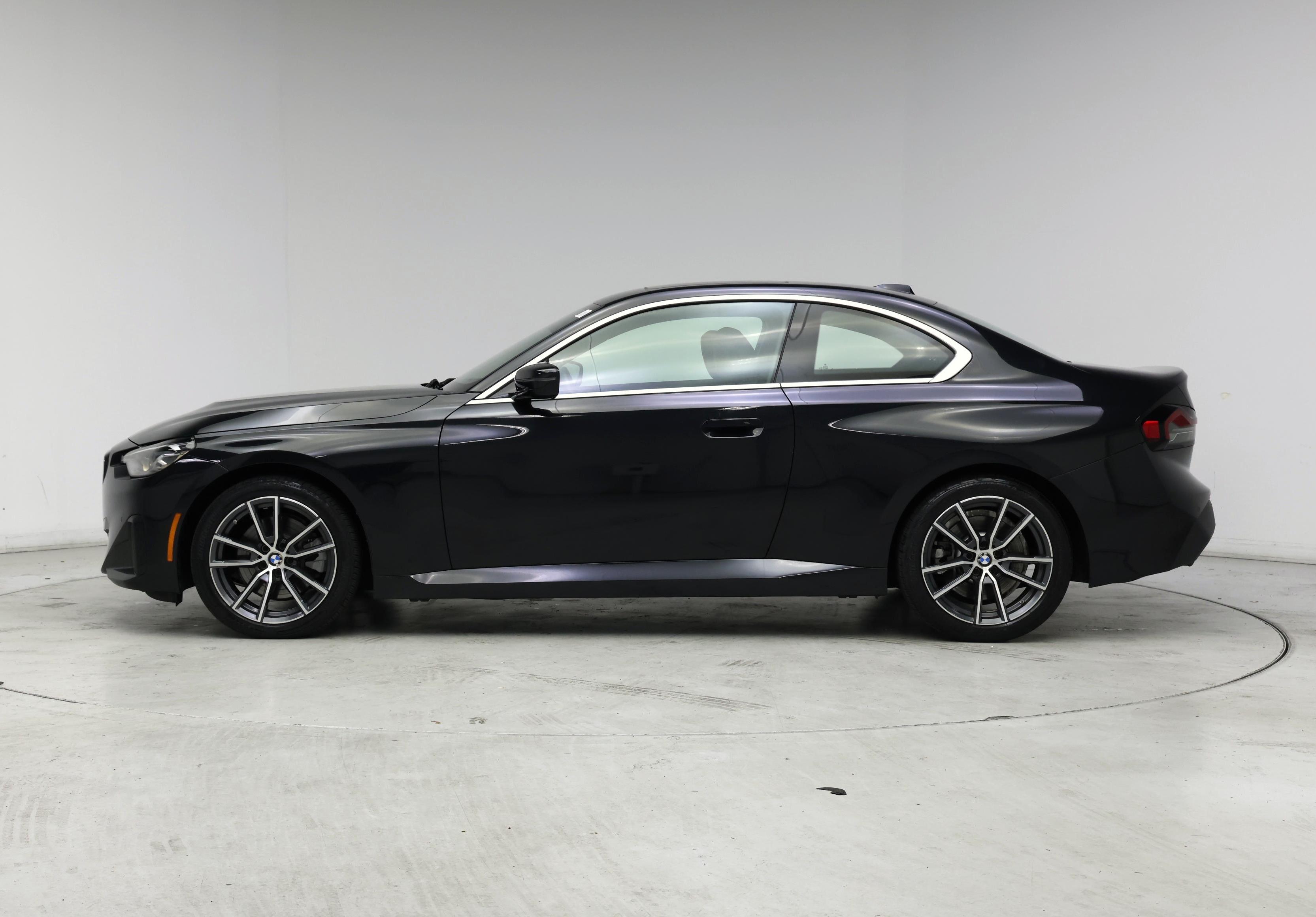 Thumbnail: 2023 BMW 2 Series - 3