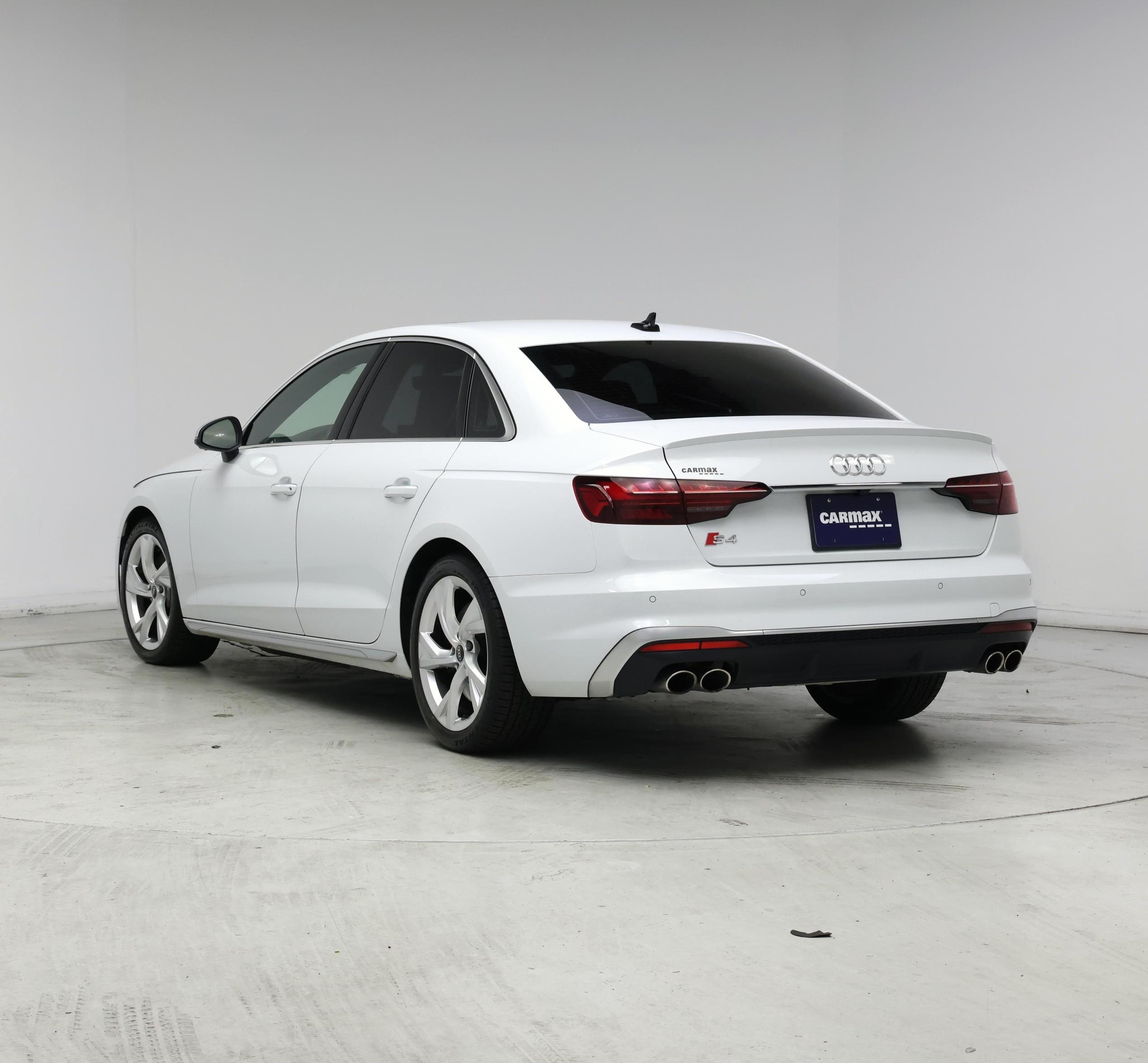Thumbnail: 2022 Audi S4 - 2