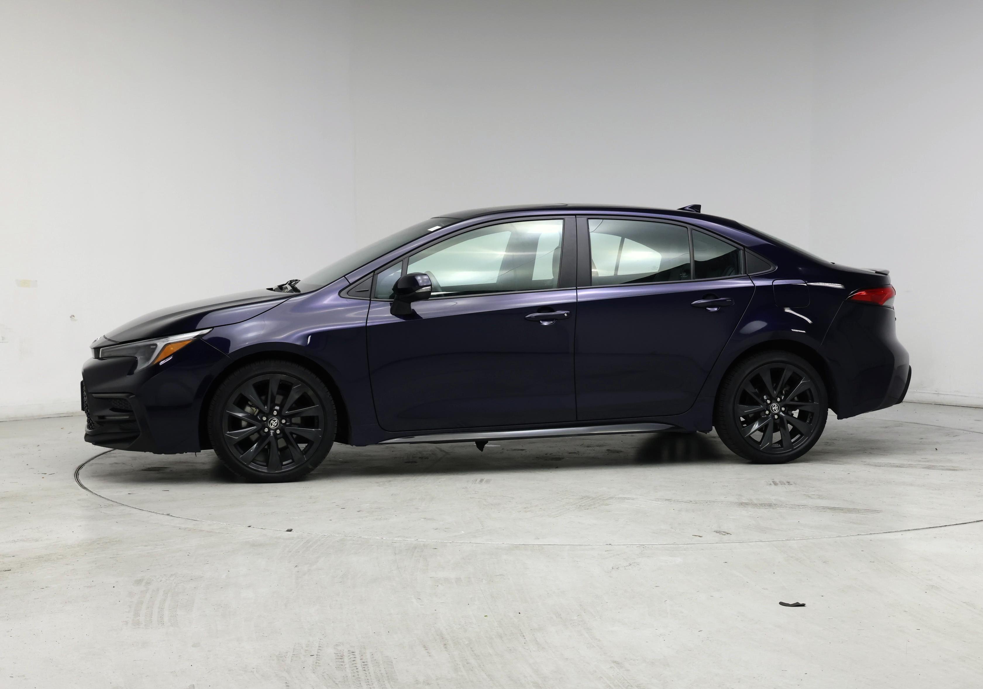 Thumbnail: 2023 Toyota Corolla - 3