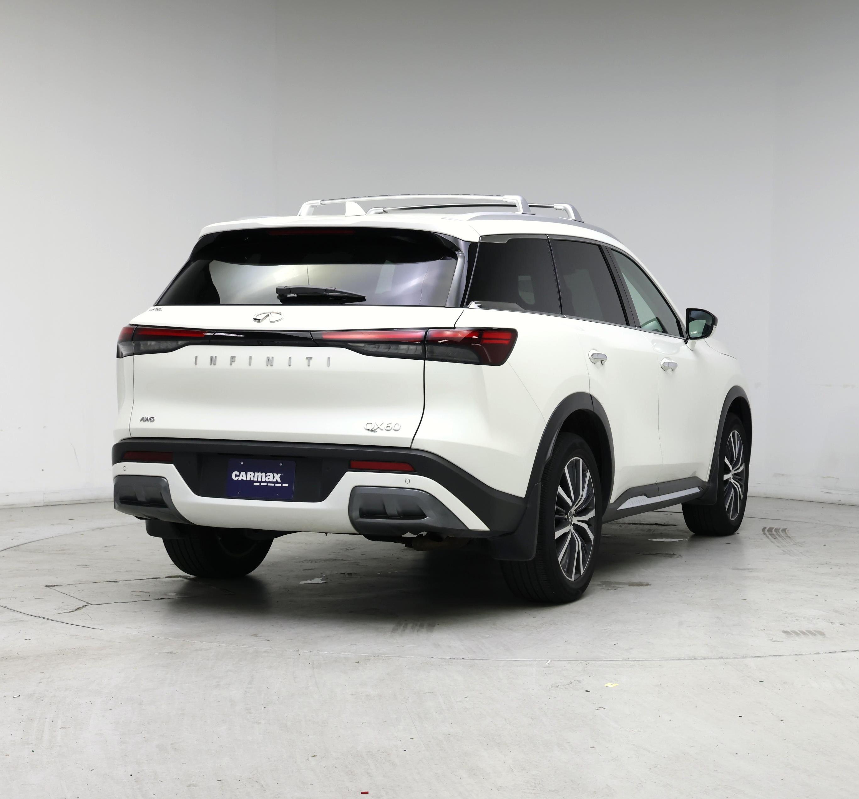 Thumbnail: 2023 INFINITI QX60 - 8