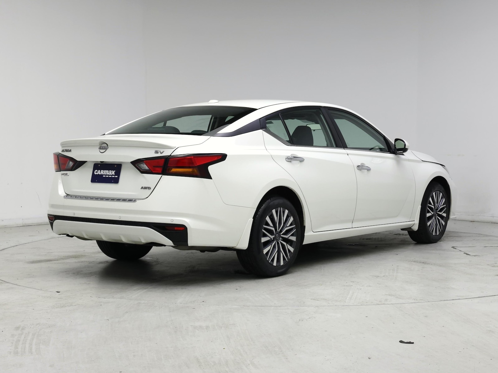 2023 Nissan Altima SV - Photo 9