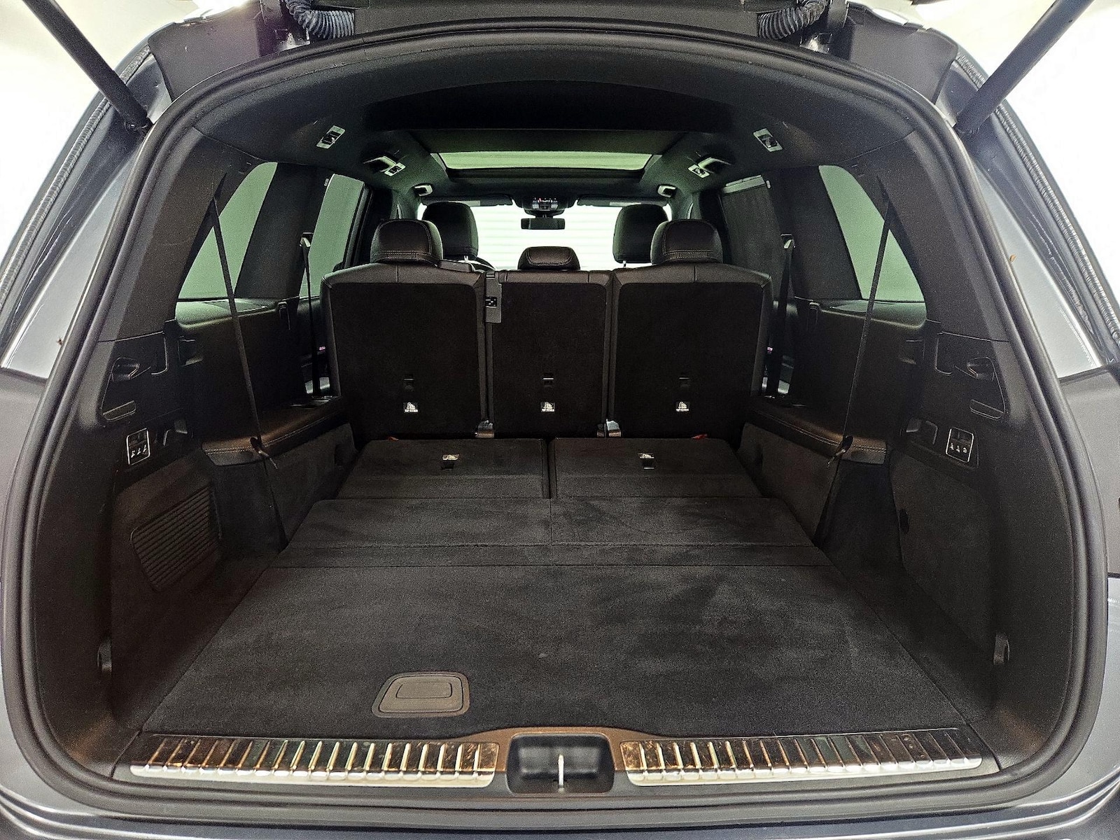 2021 Mercedes-Benz GLS GLS450 - Photo 25