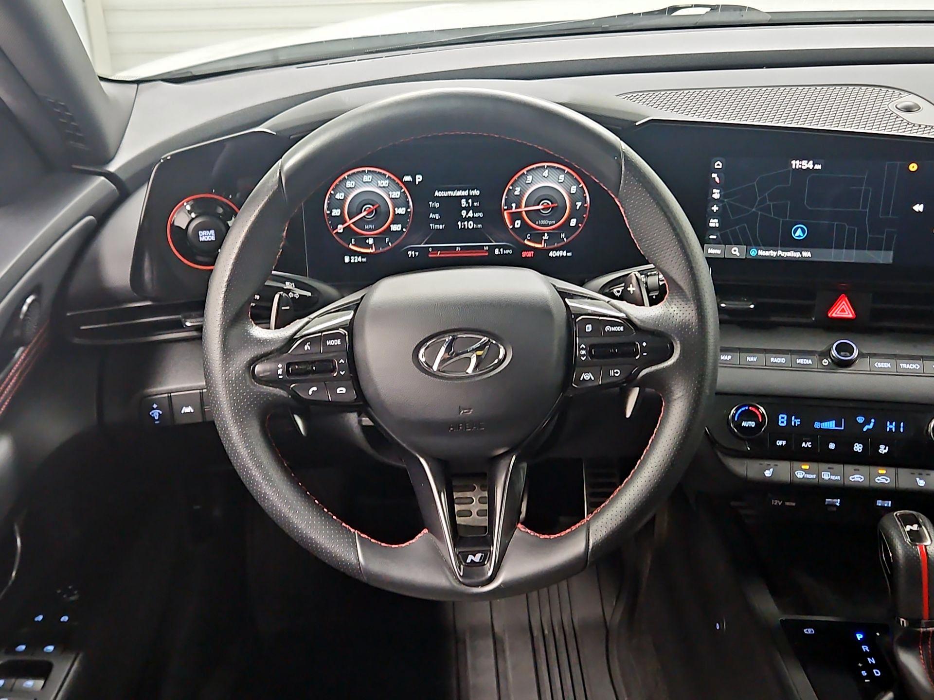 Thumbnail: 2023 Hyundai Elantra - 10