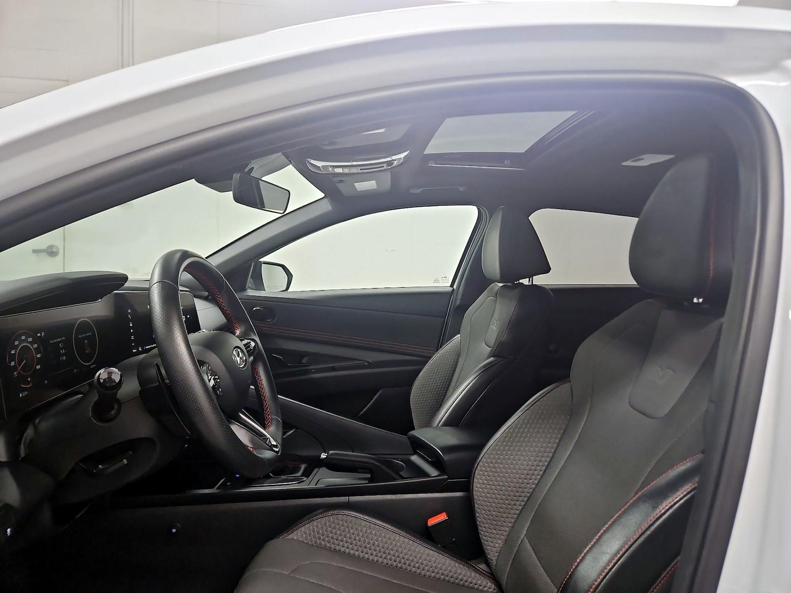 2023 Hyundai Elantra N Line - Photo 21