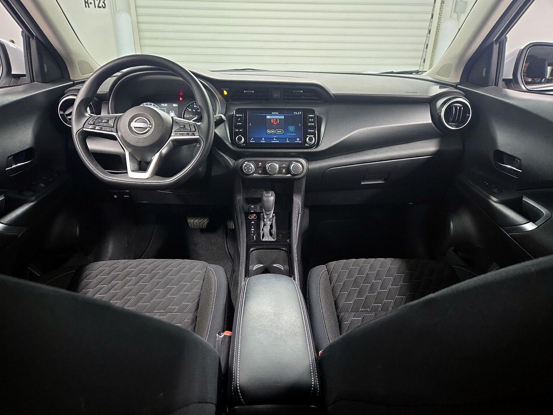 Thumbnail: 2023 Nissan Kicks - 9
