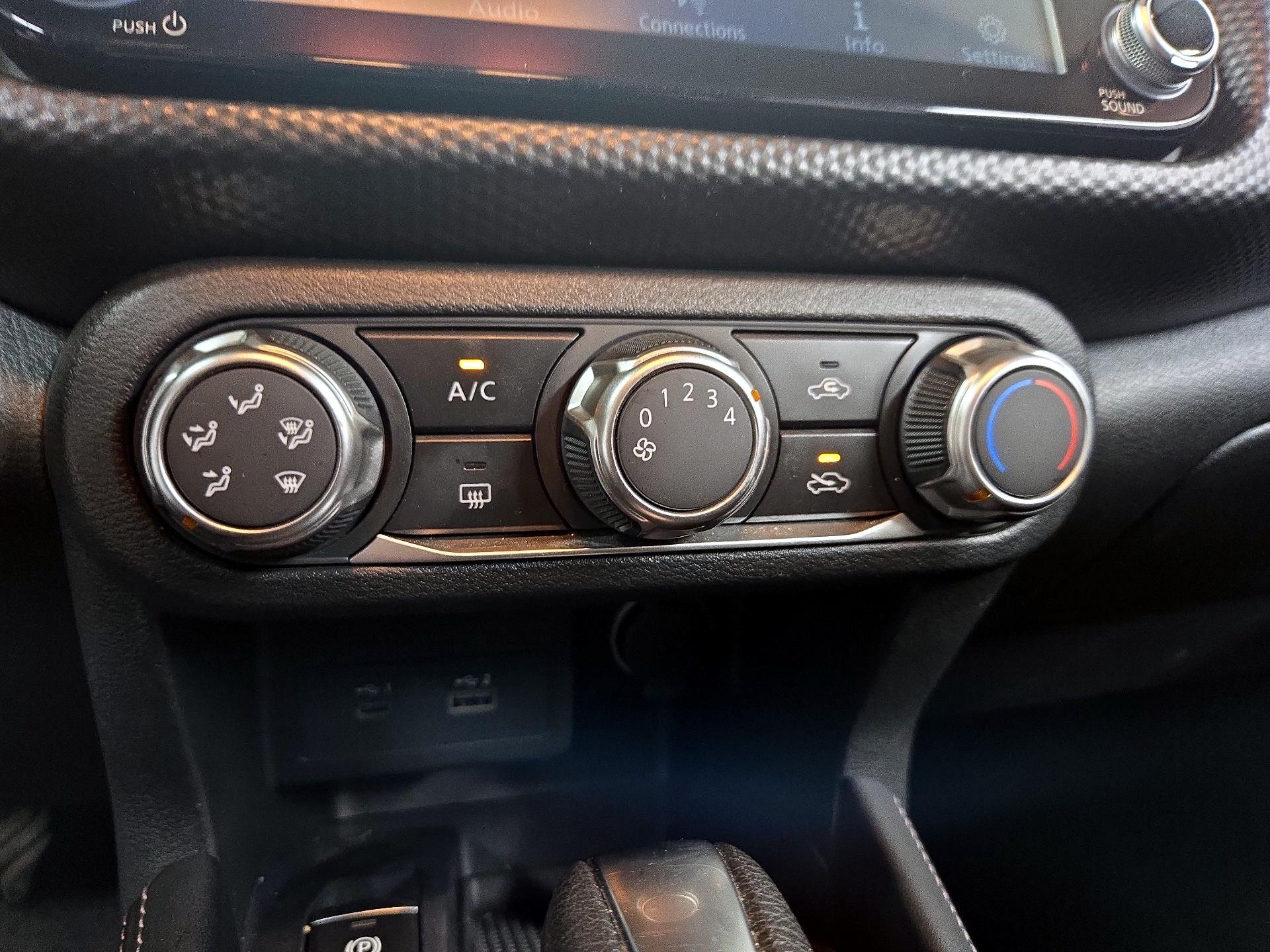 Thumbnail: 2023 Nissan Kicks - 15