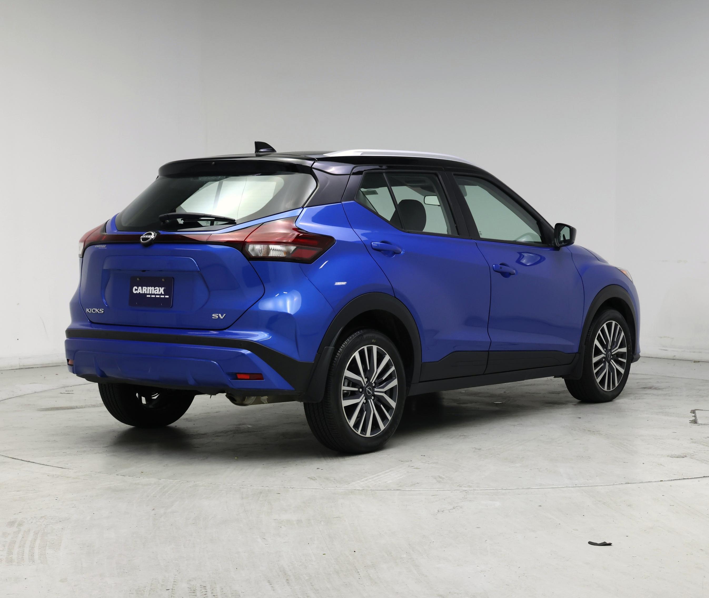 Thumbnail: 2024 Nissan Kicks - 8