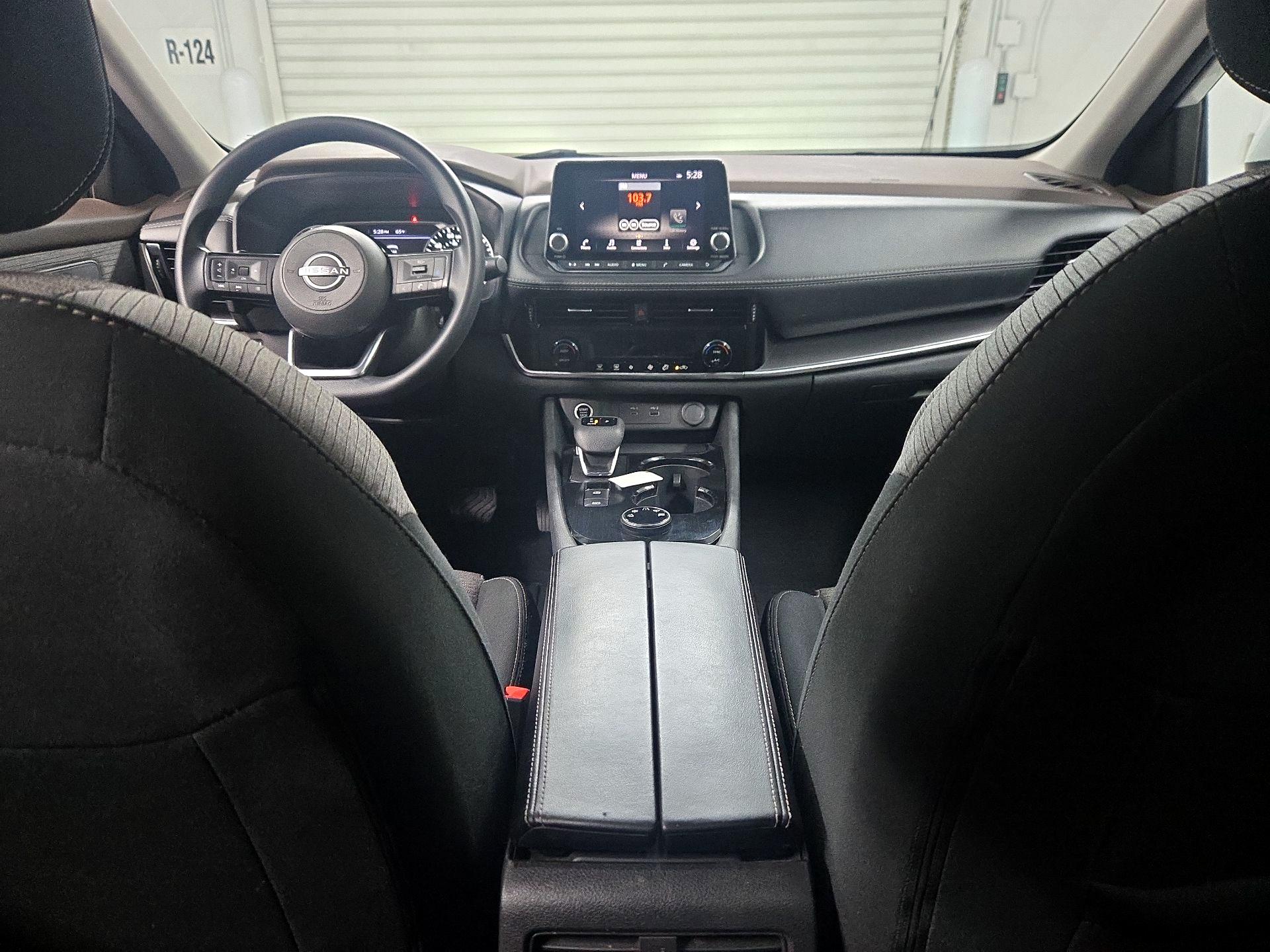 Thumbnail: 2023 Nissan Rogue - 9